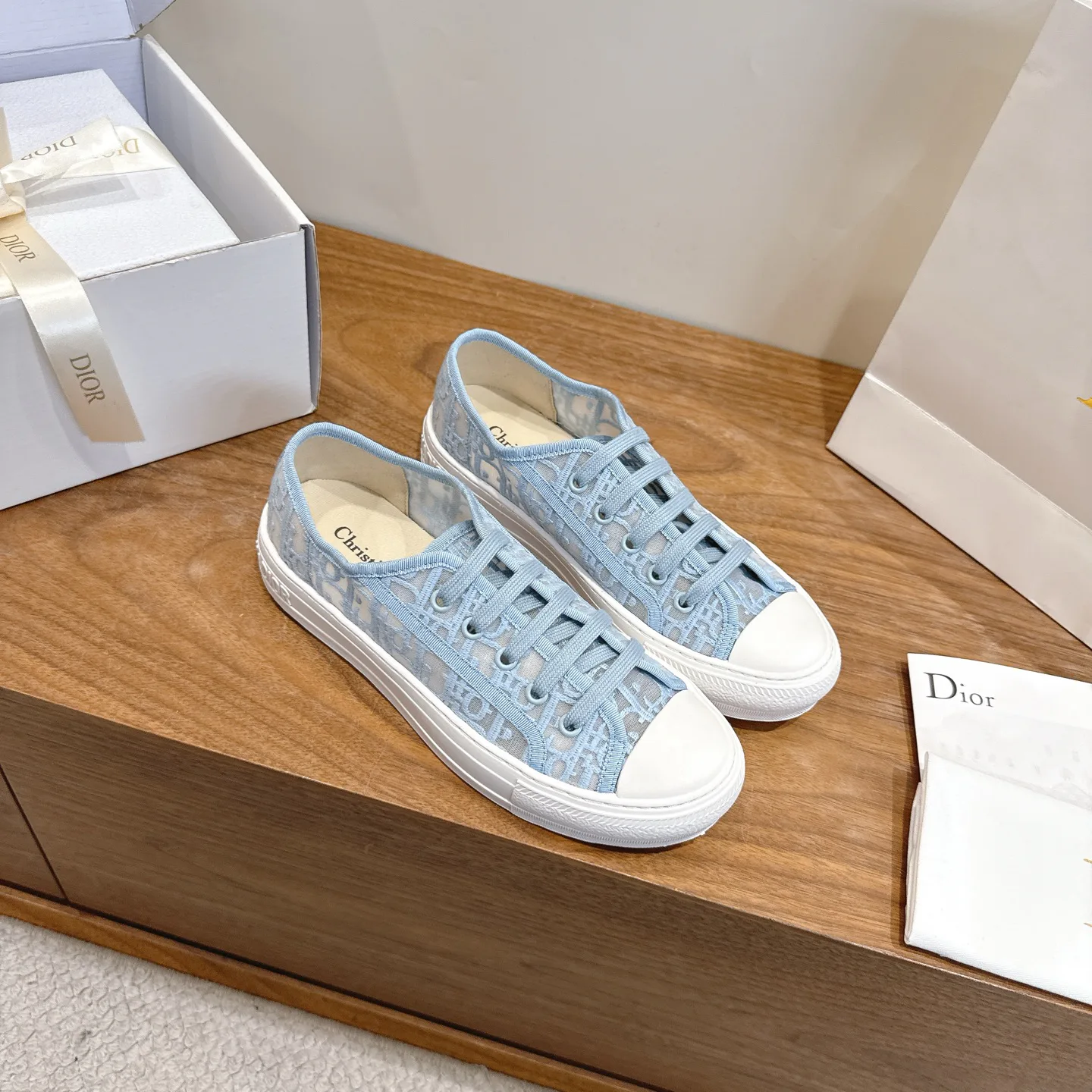 Women's Sneakers CHRISTIAN DIOR 18083831