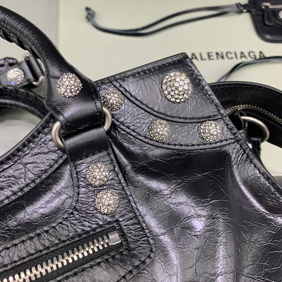 Women's Classic Handbags BALENCIAGA 17801577