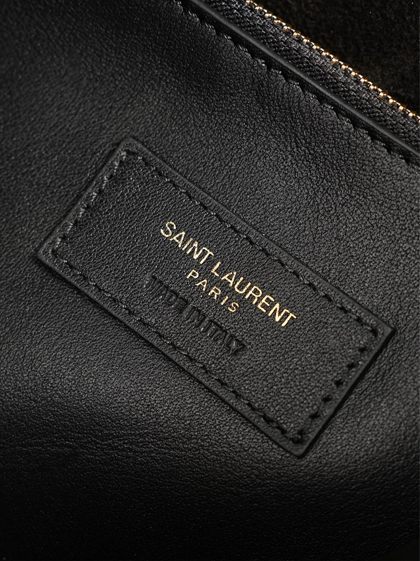 Women's Classic Handbags SAINT LAURENT 17385946