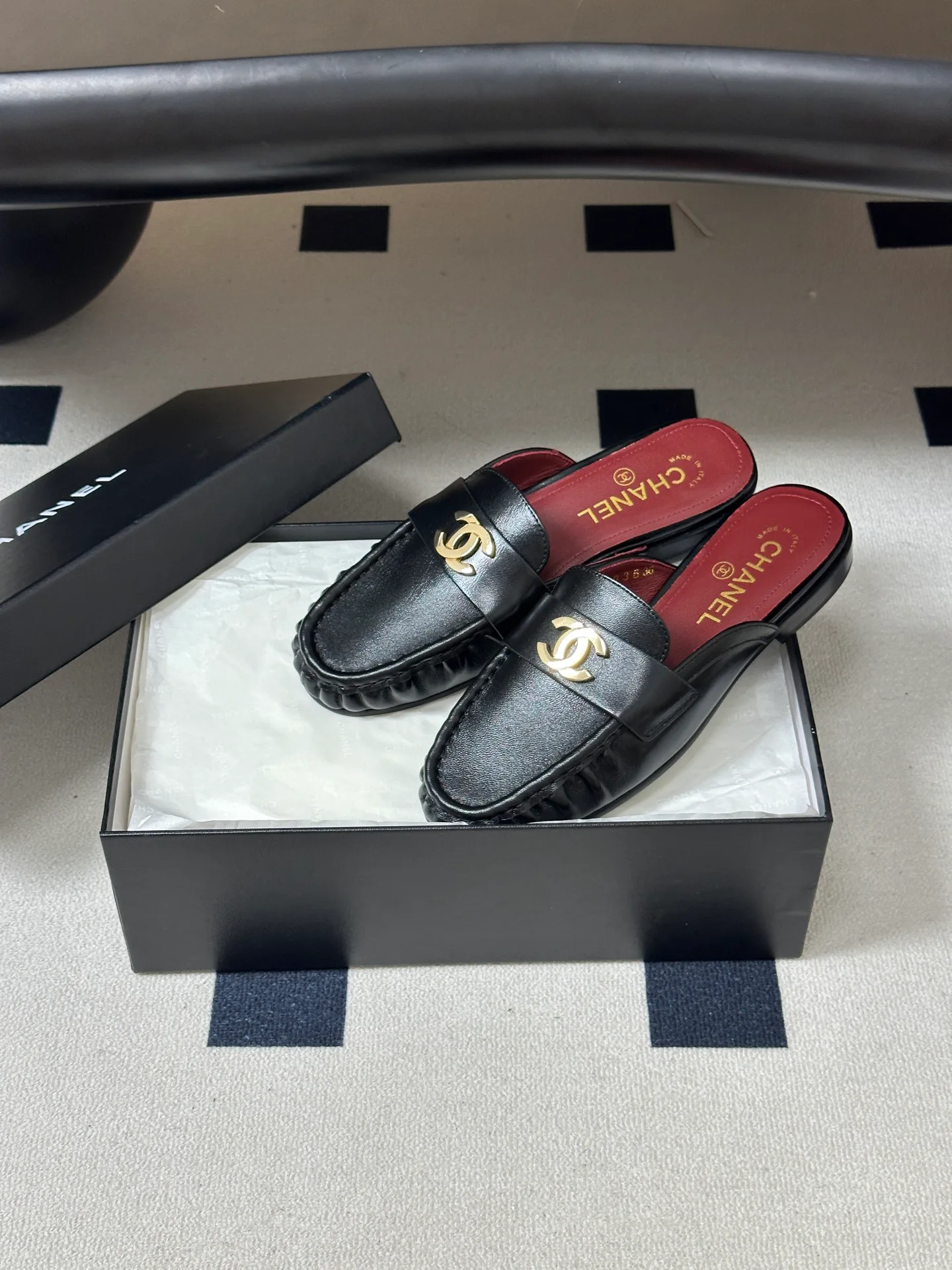 Women's Mules And Clogs CHANEL 17338454