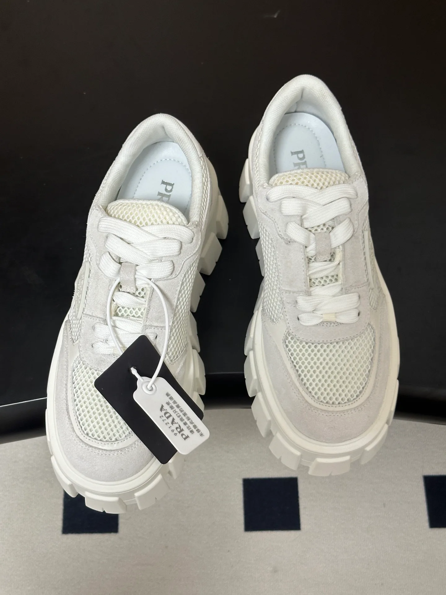 Women's Sneakers PRADA 18049584