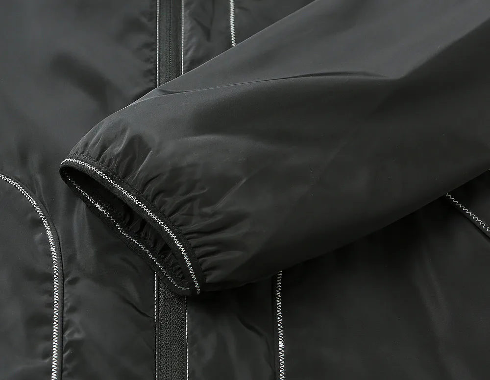 Men's Jackets And Down Jackets MONCLER 18157379
