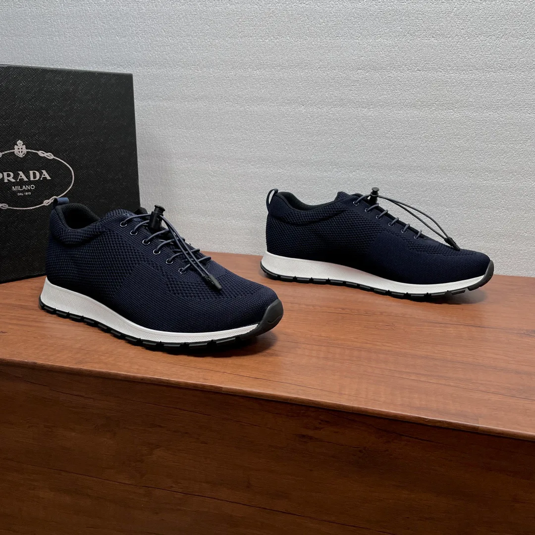 Men's Sneakers PRADA 18099898