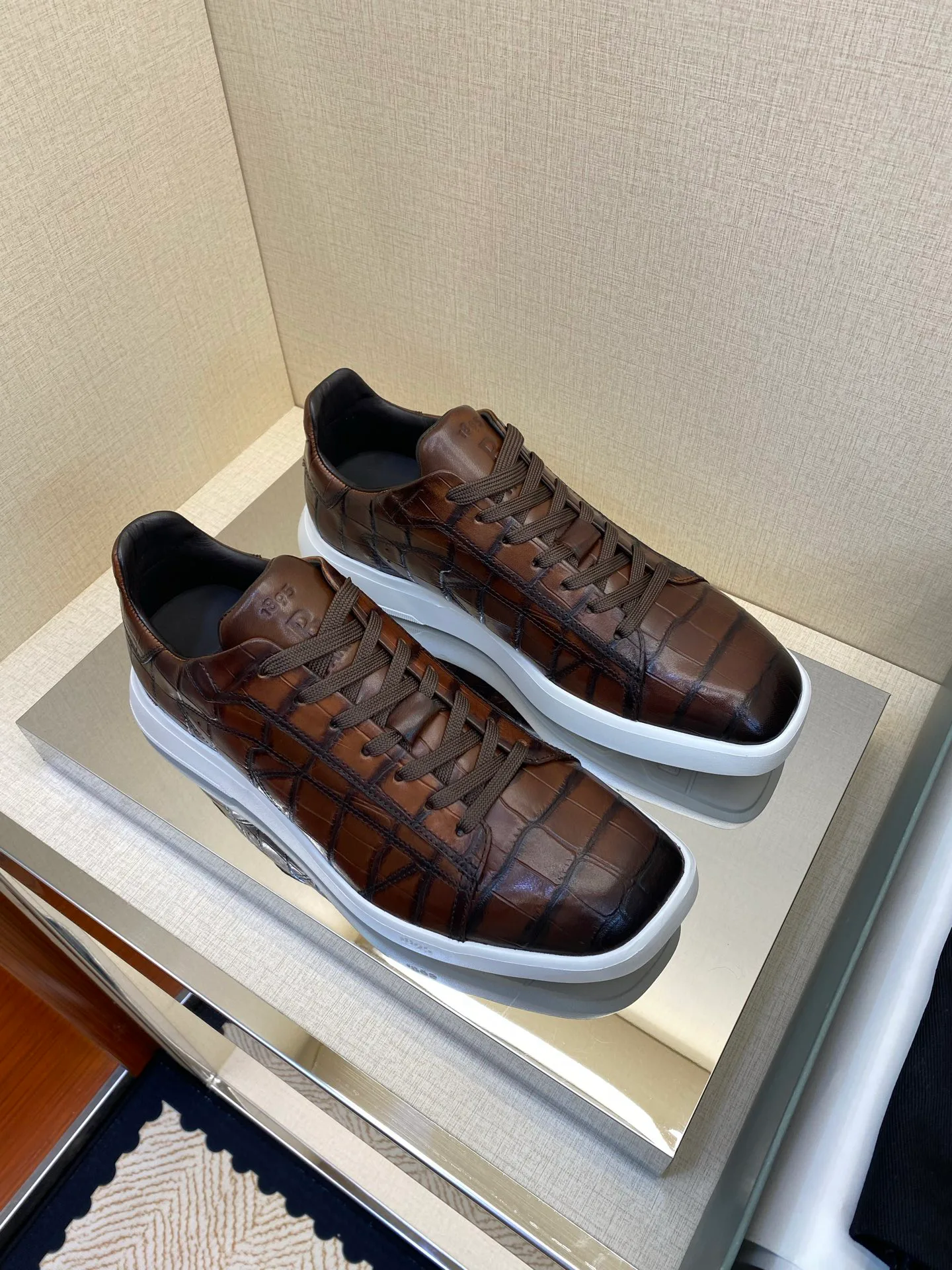 Men's Sneakers BERLUTI 18211890