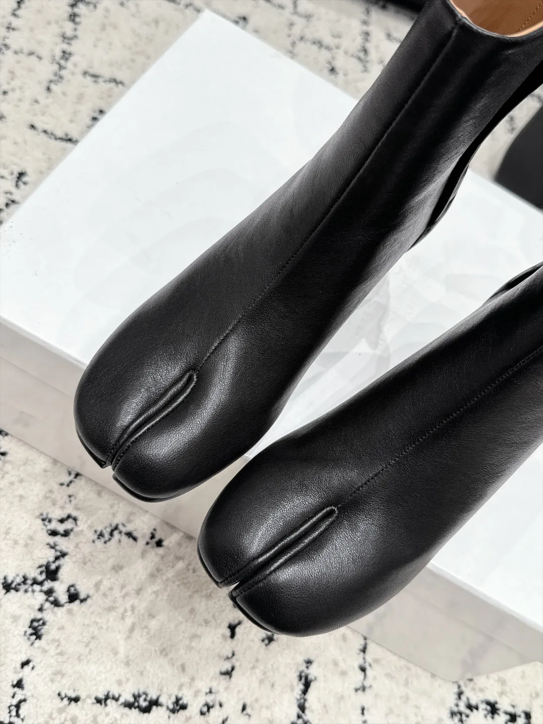 Women's Booties MAISON MARGIELA 18406354