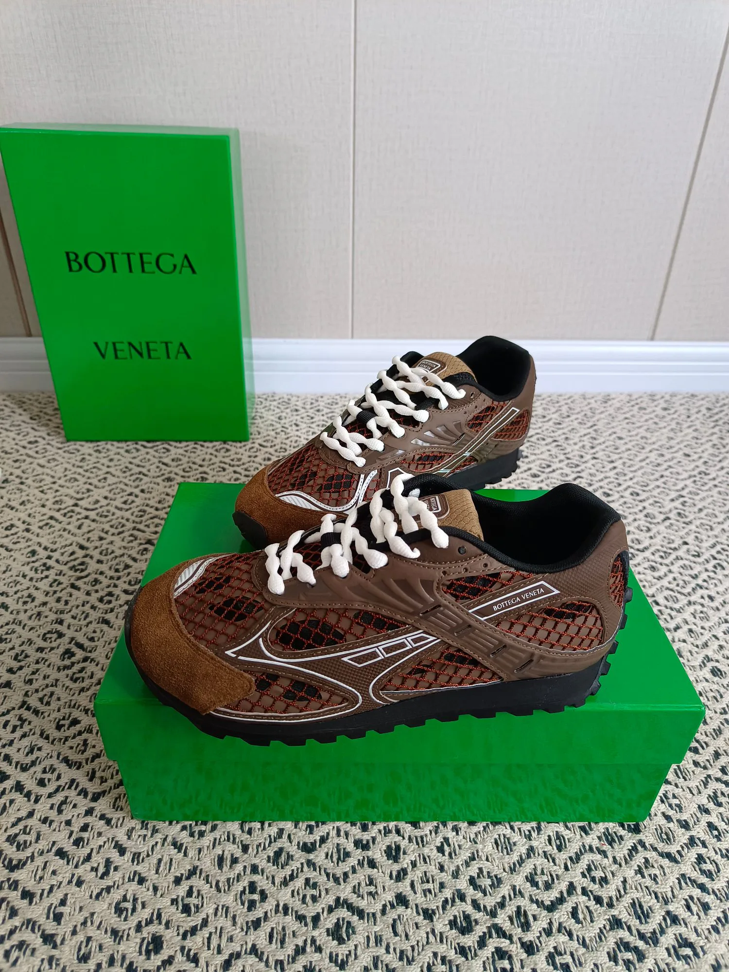 Women's Sneakers BOTTEGA VENETA 18273982