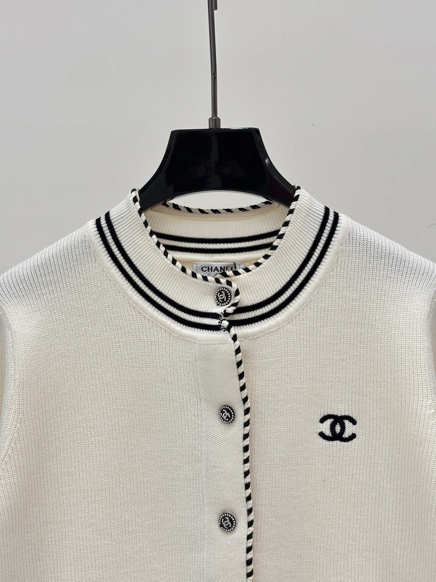Women's Jumpers And Sweaters CHANEL 18137815