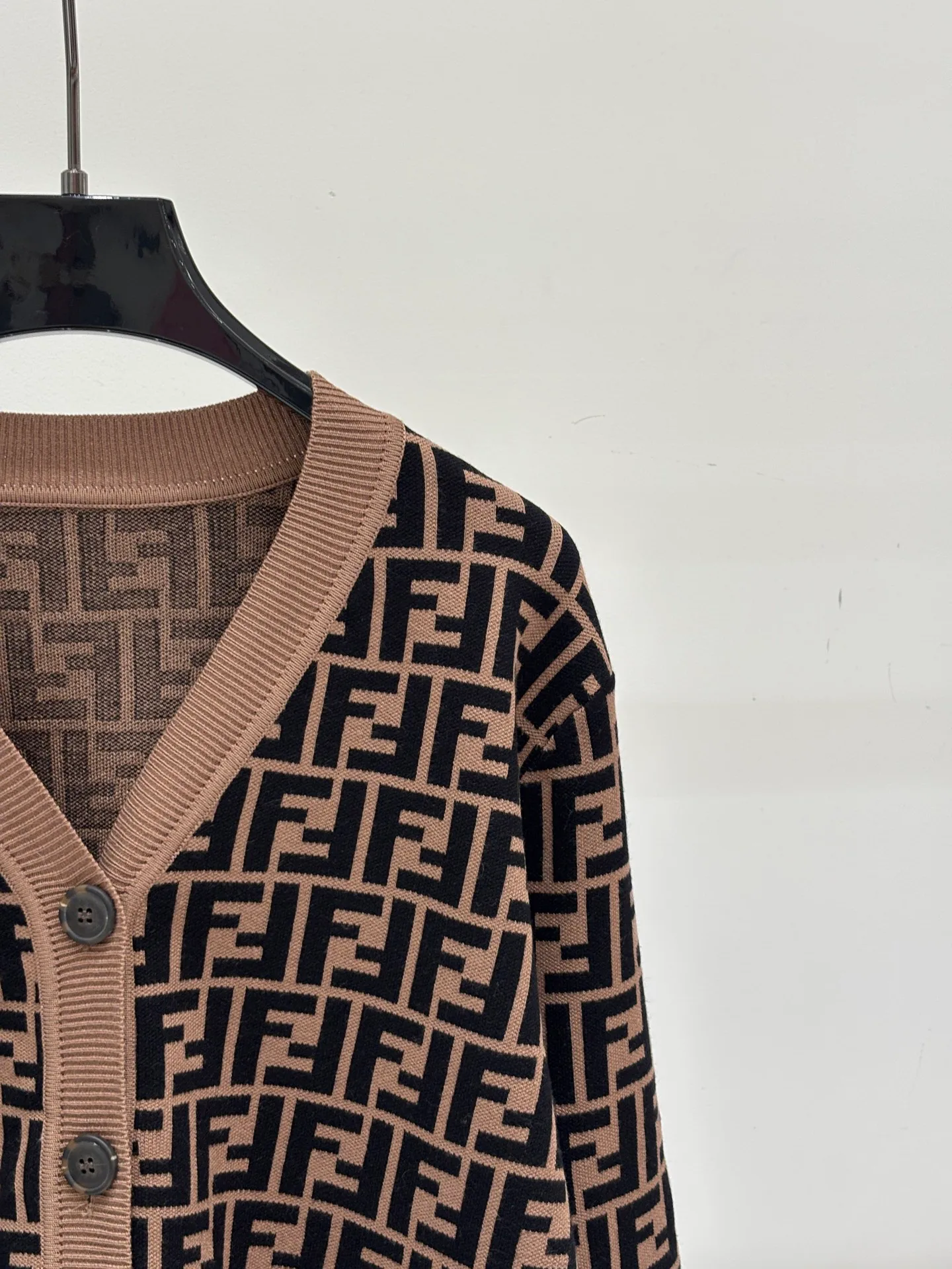 Women's Jumpers And Sweaters FENDI 17930691