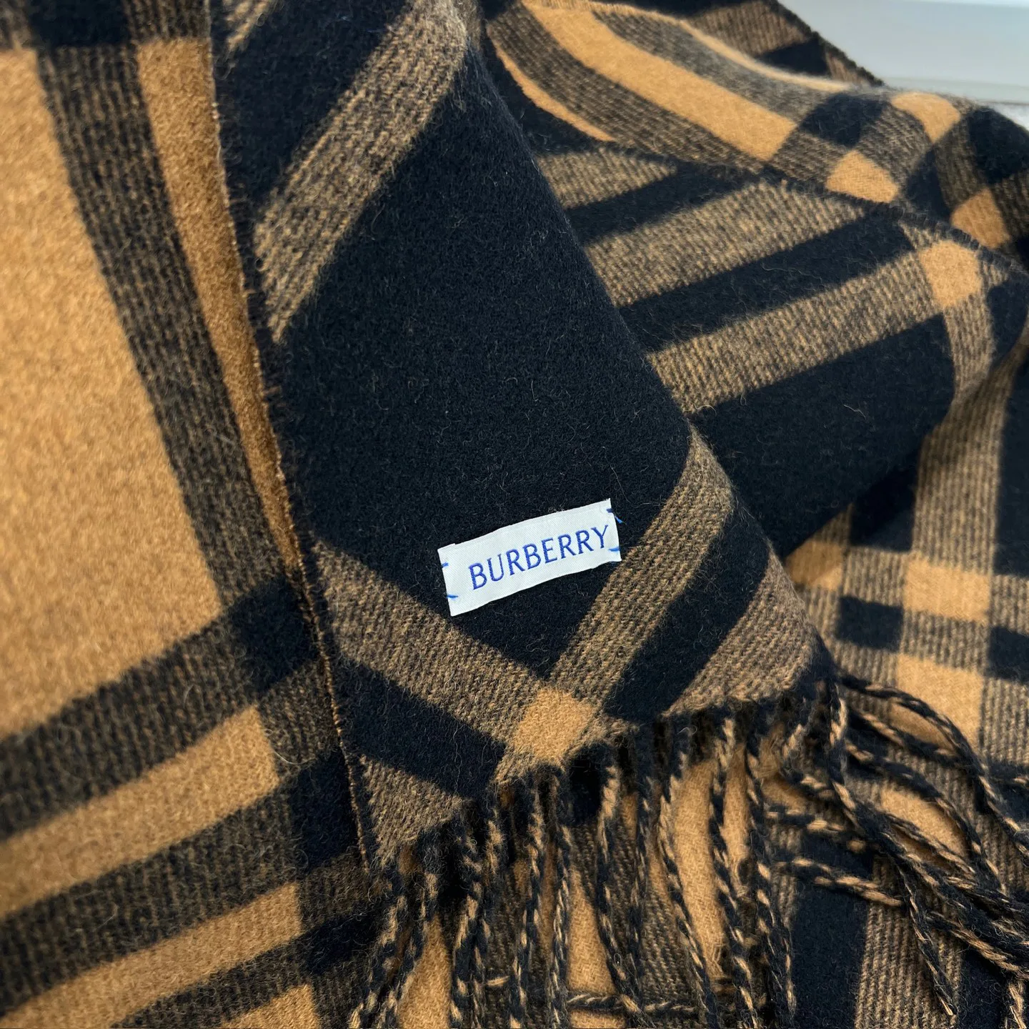 Scarves BURBERRY 17945527