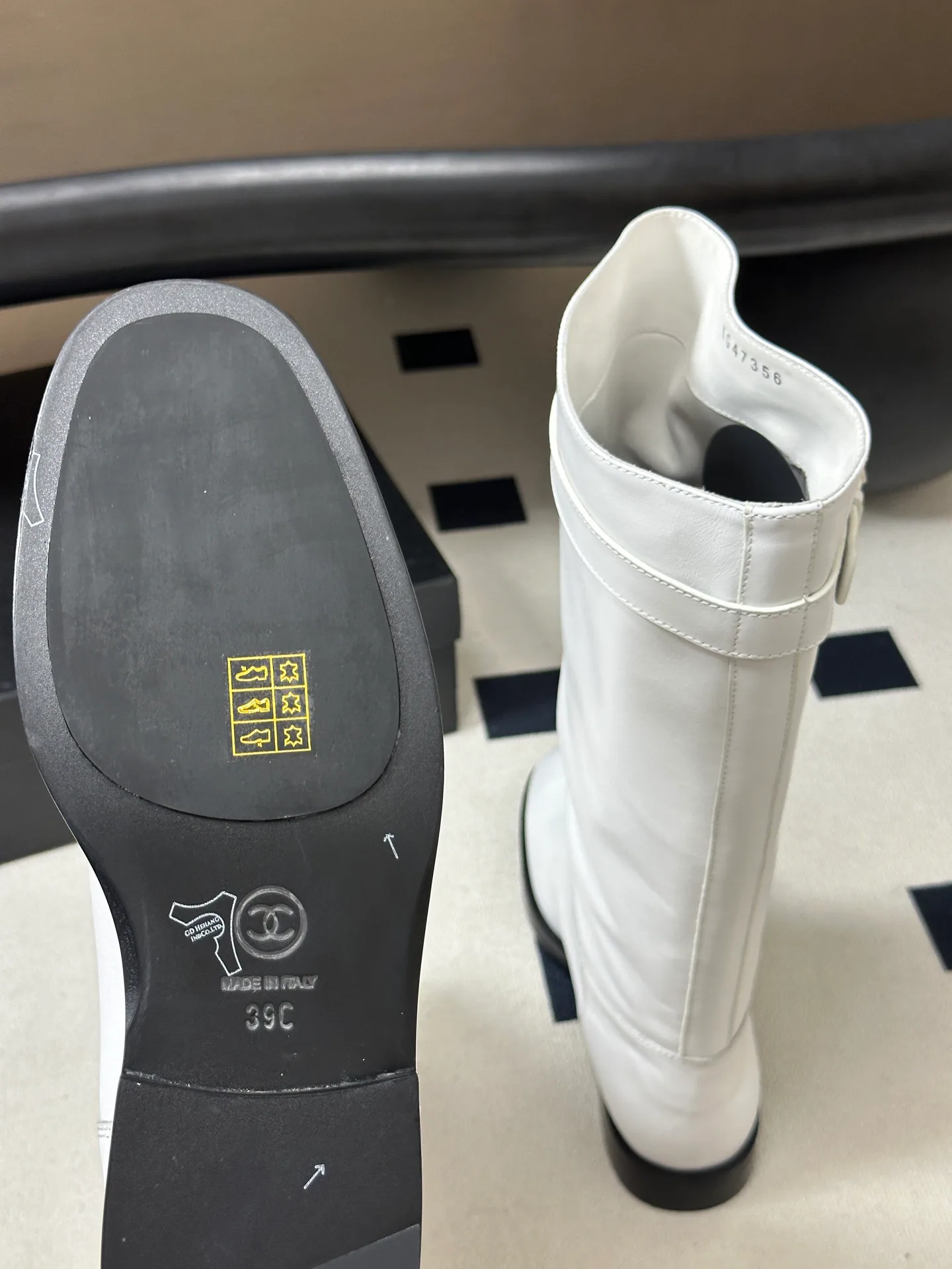 Women's Boots CHANEL 18049460