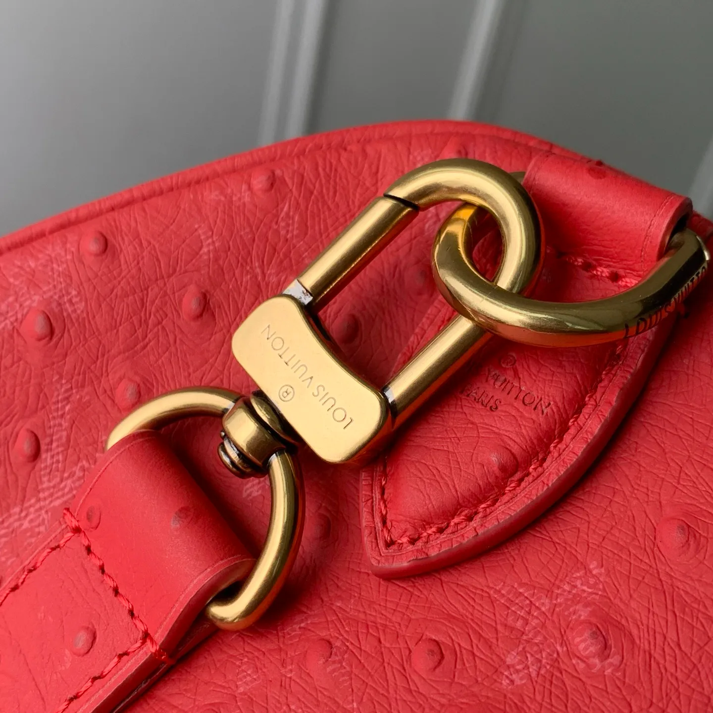 Women's Classic Handbags LOUIS VUITTON 18147439