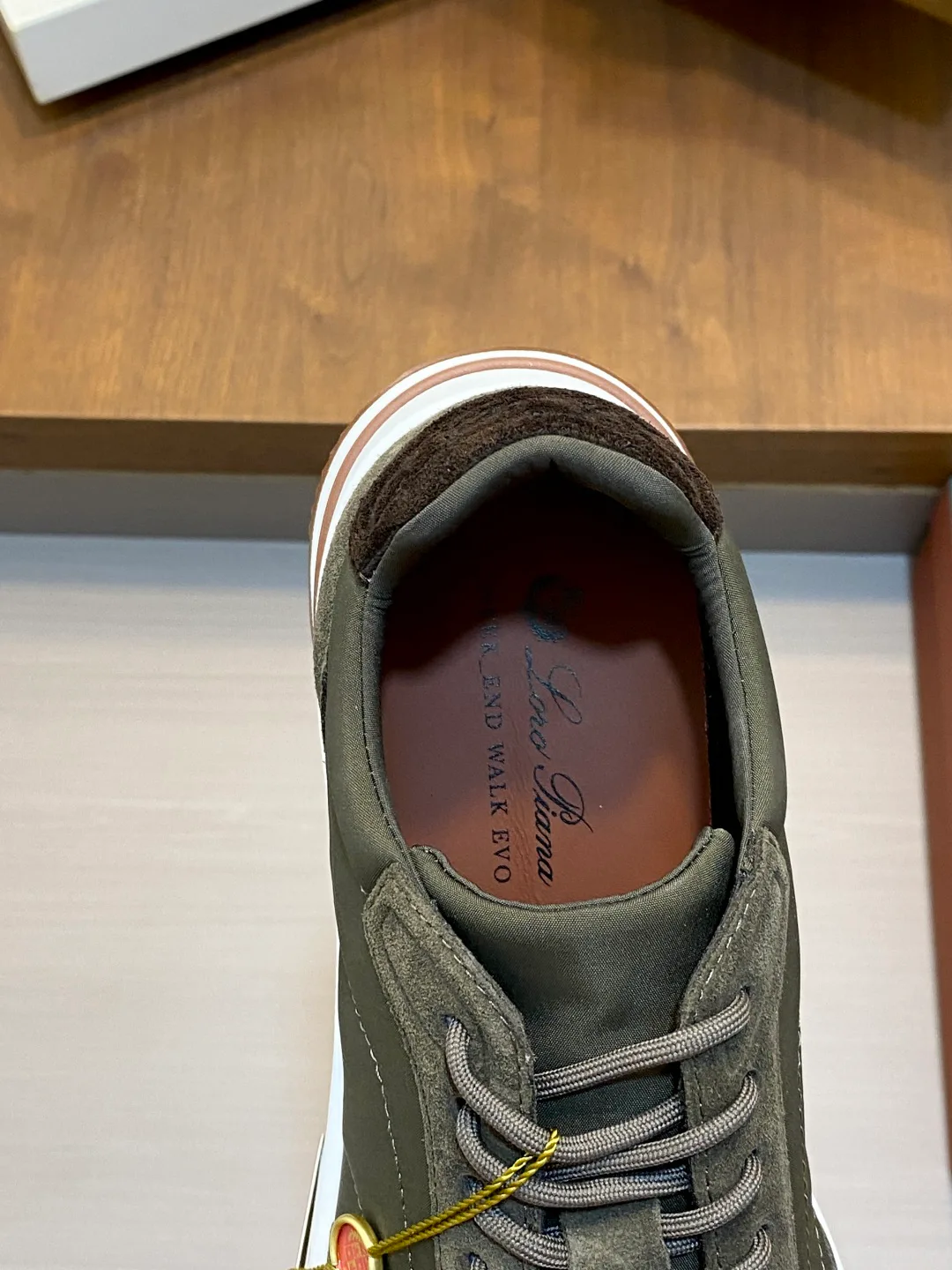 Men's Sneakers LORO PIANA 18078910