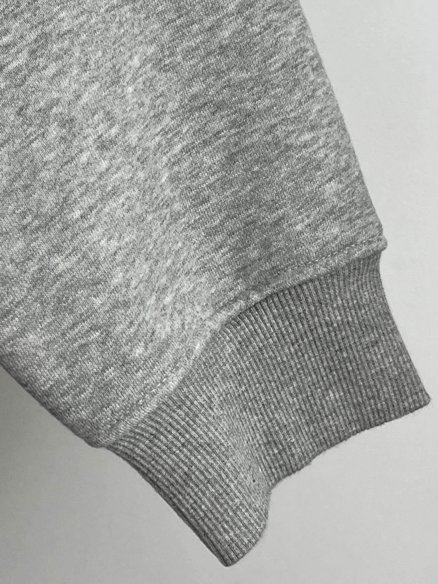 Women's Sweatshirts And Hoodies MIU MIU 17950163
