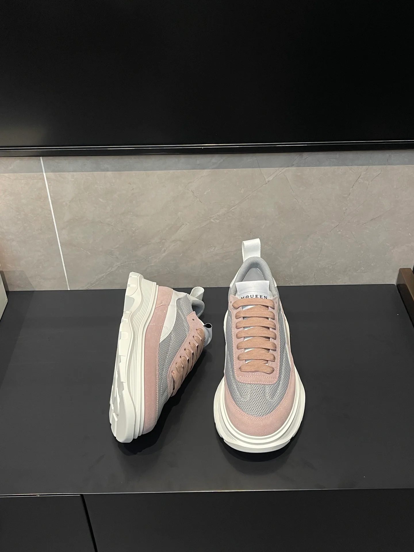 Women's Sneakers ALEXANDER MCQUEEN 18363953