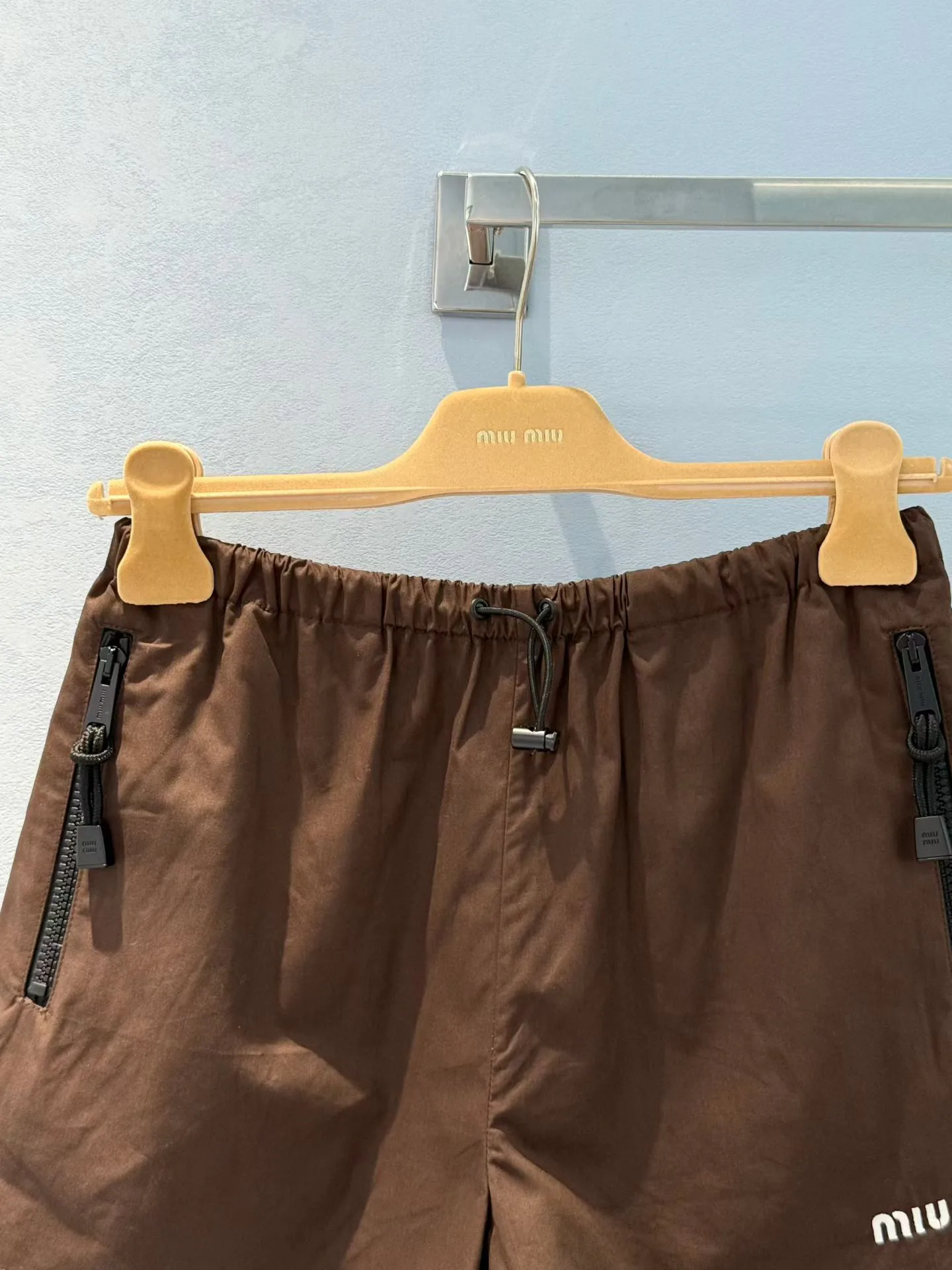 Women's Shorts MIU MIU 17834417