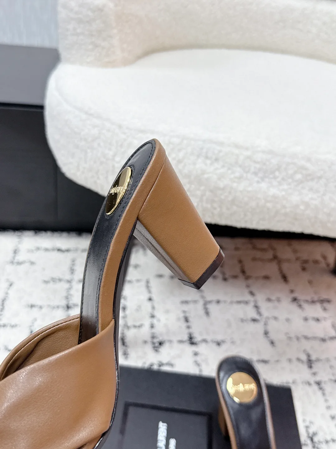 Women's Mules And Clogs SAINT LAURENT 17946661