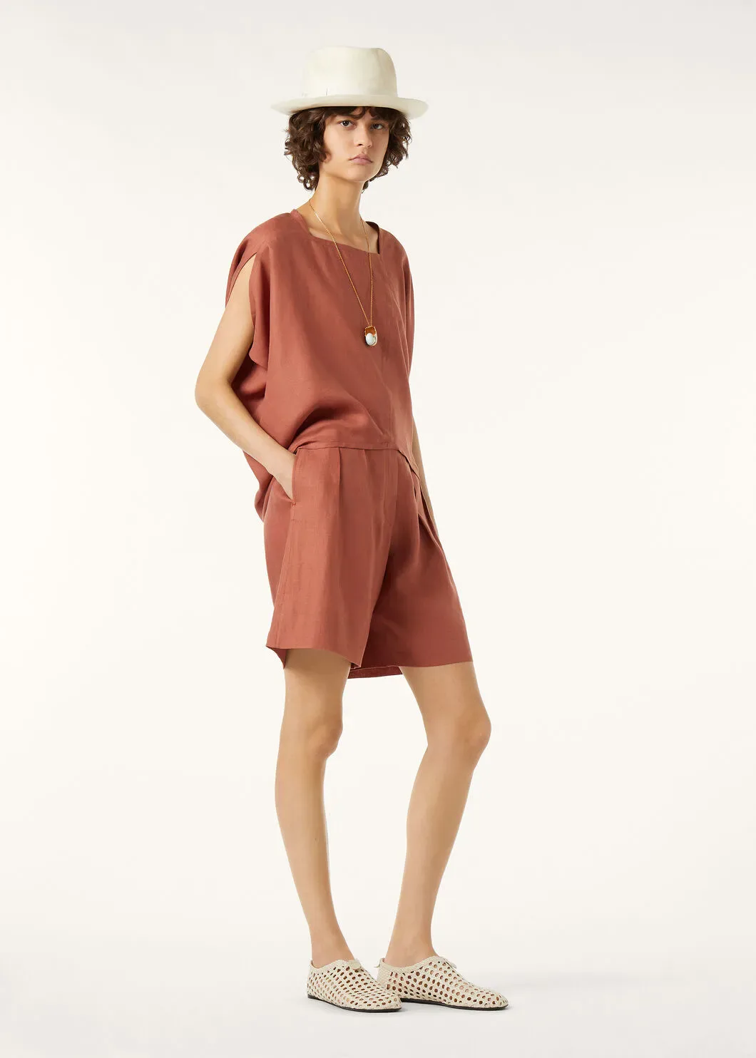 Women's Shorts LORO PIANA 17521756