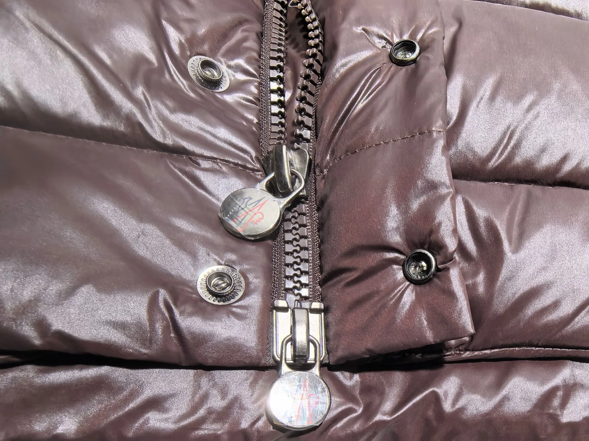 Жилеты Мужские Moncler 18684598