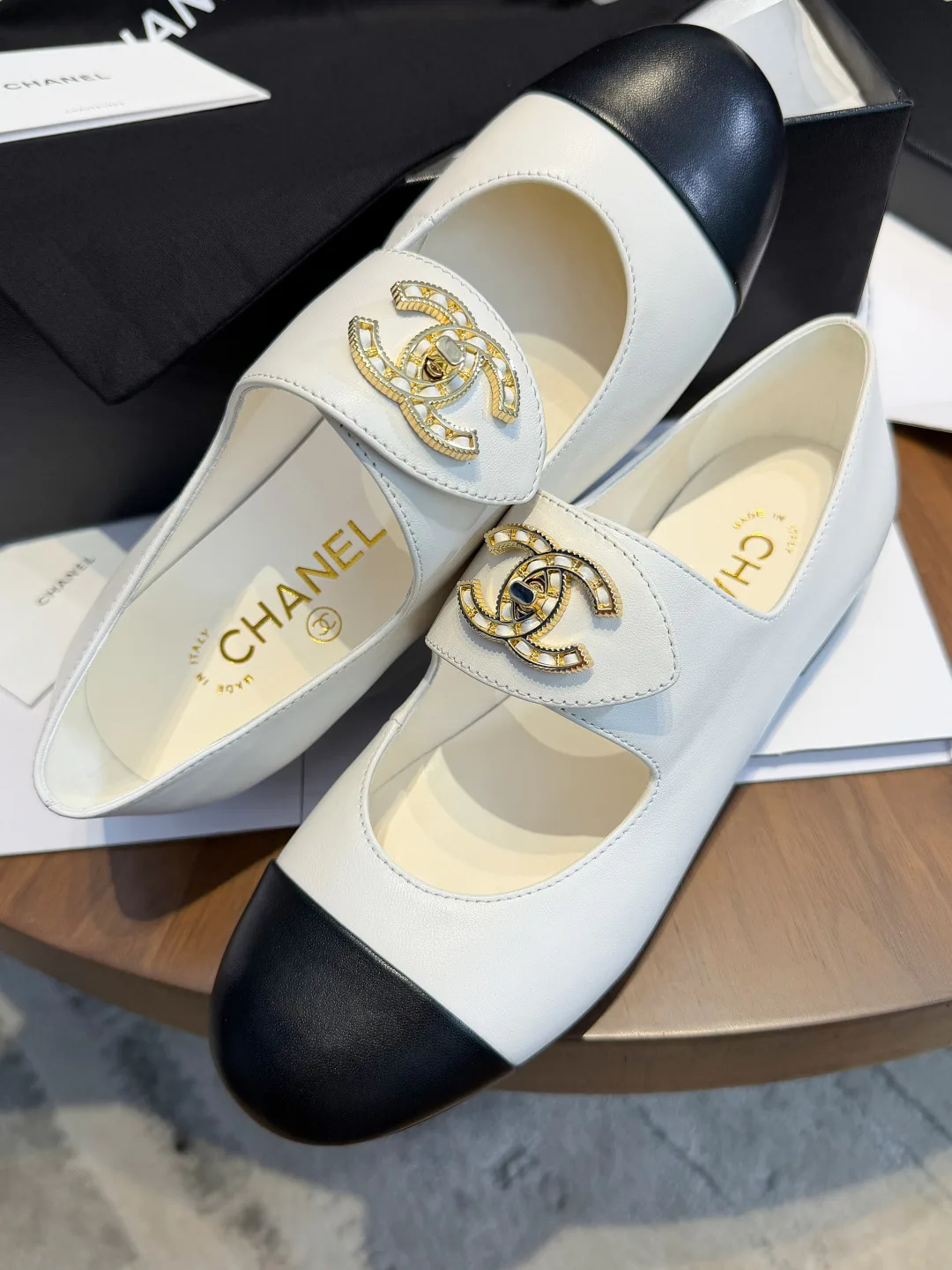 Women's Heels CHANEL 18067069