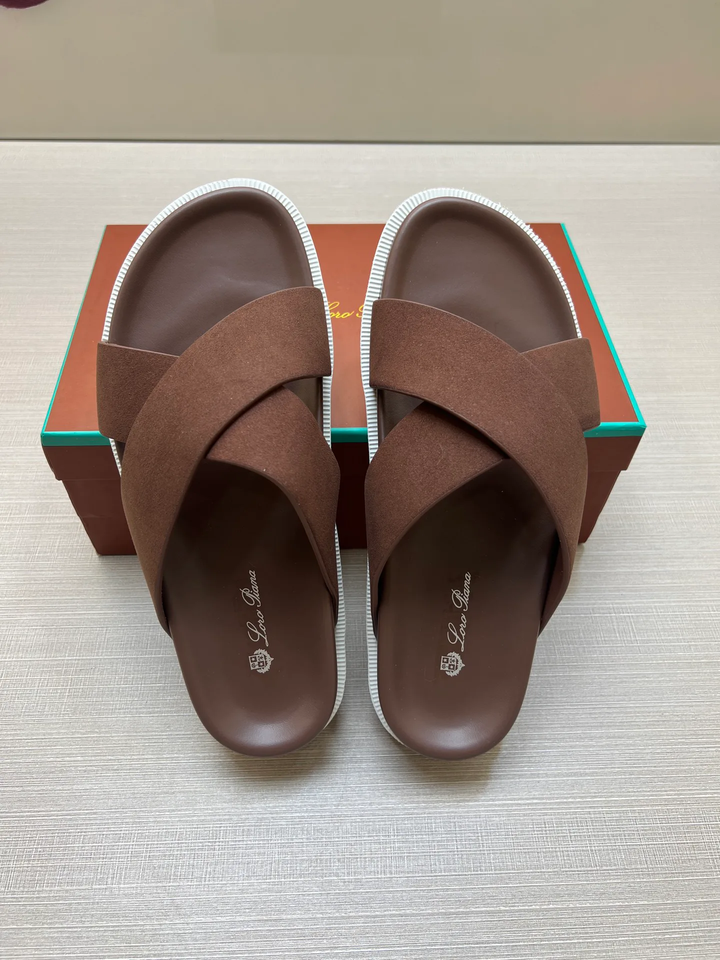 Men's Flip-Flops LORO PIANA 17467071