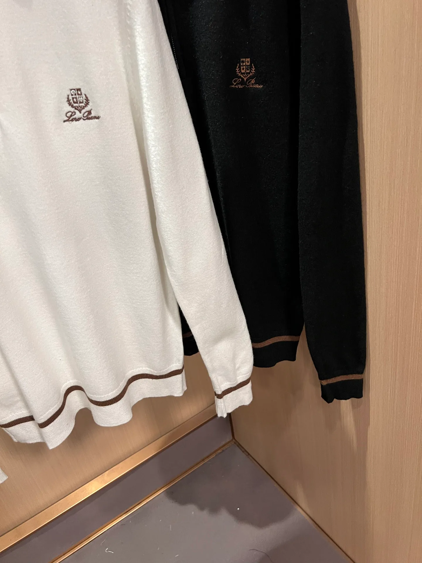 Men's Jumpers And Sweaters LORO PIANA 18243928