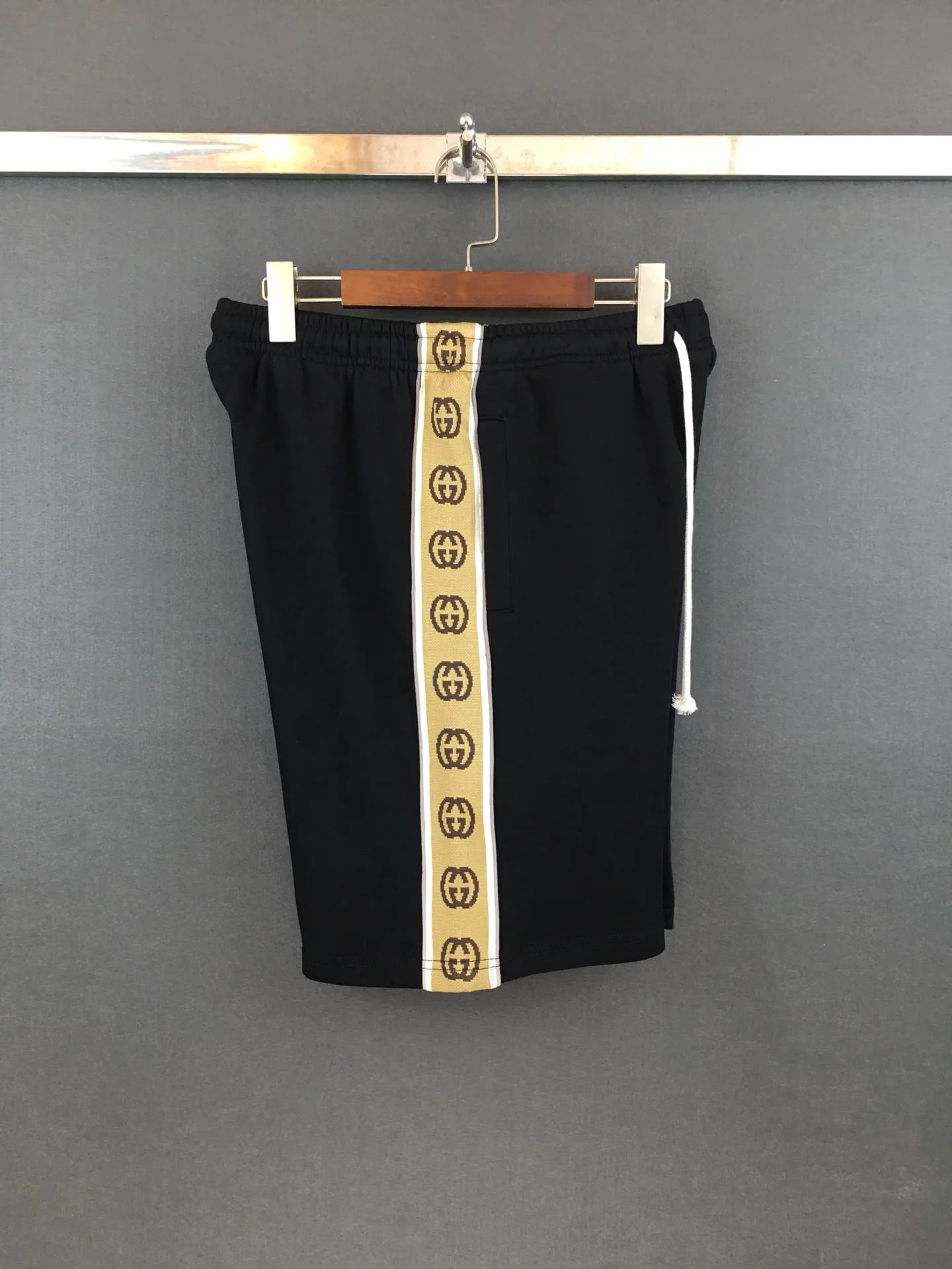 Men's Shorts GUCCI 17961264