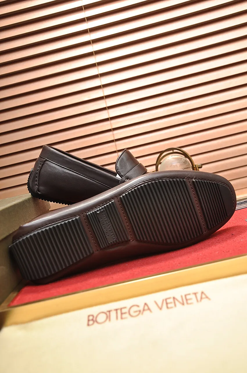 Men's Loafers And Dress Shoes BOTTEGA VENETA 18262204