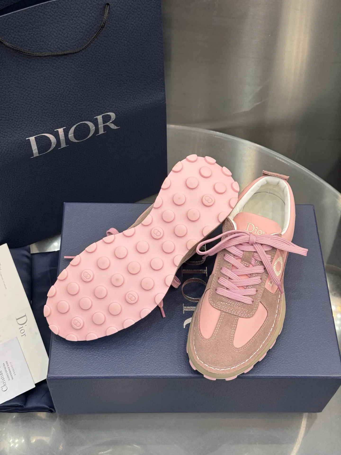 Women's Sneakers CHRISTIAN DIOR 18202644
