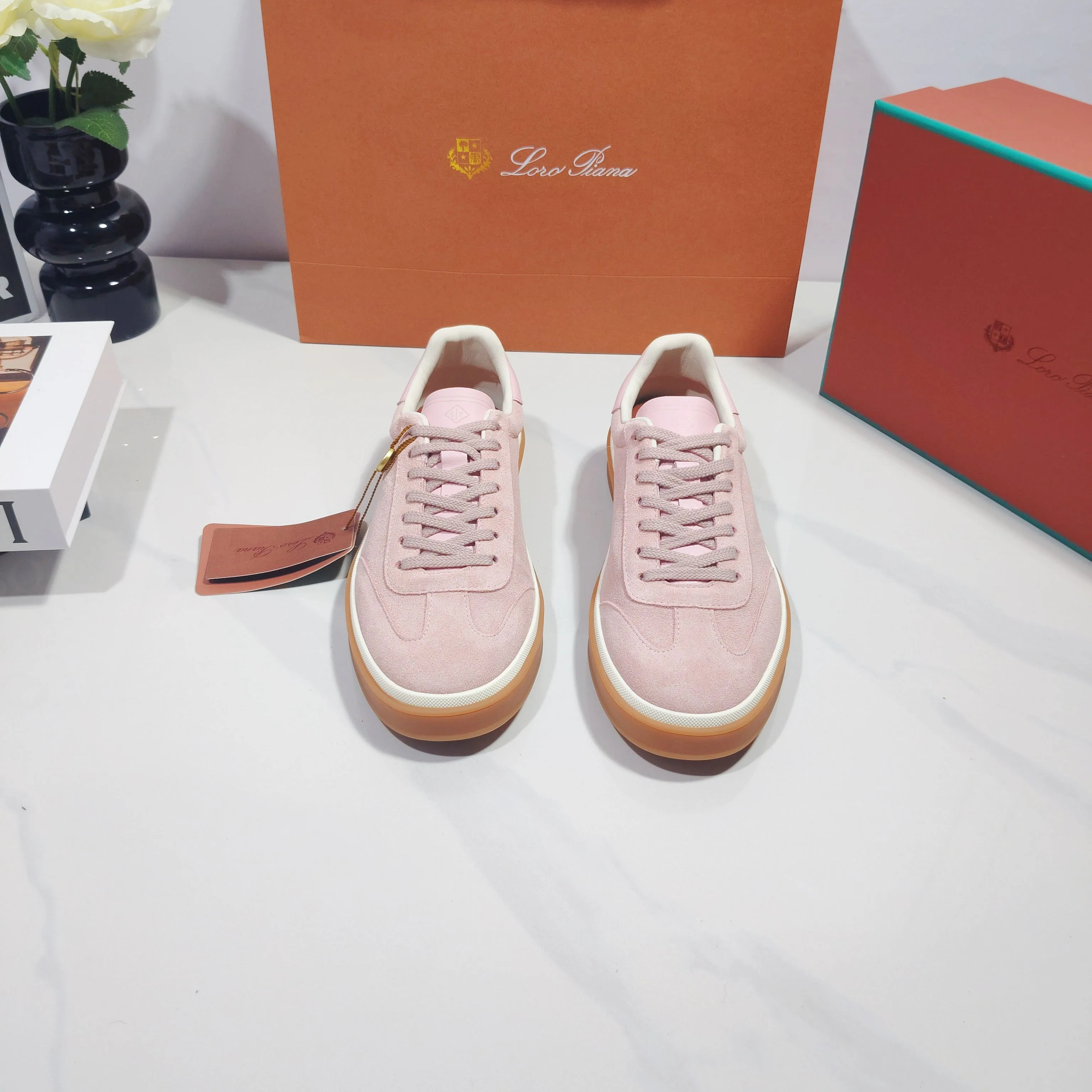 Women's Sneakers LORO PIANA 17961935