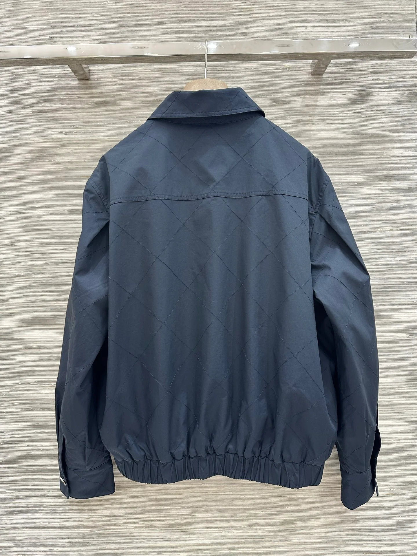 Women's Jackets And Down Jackets CHANEL 18113650