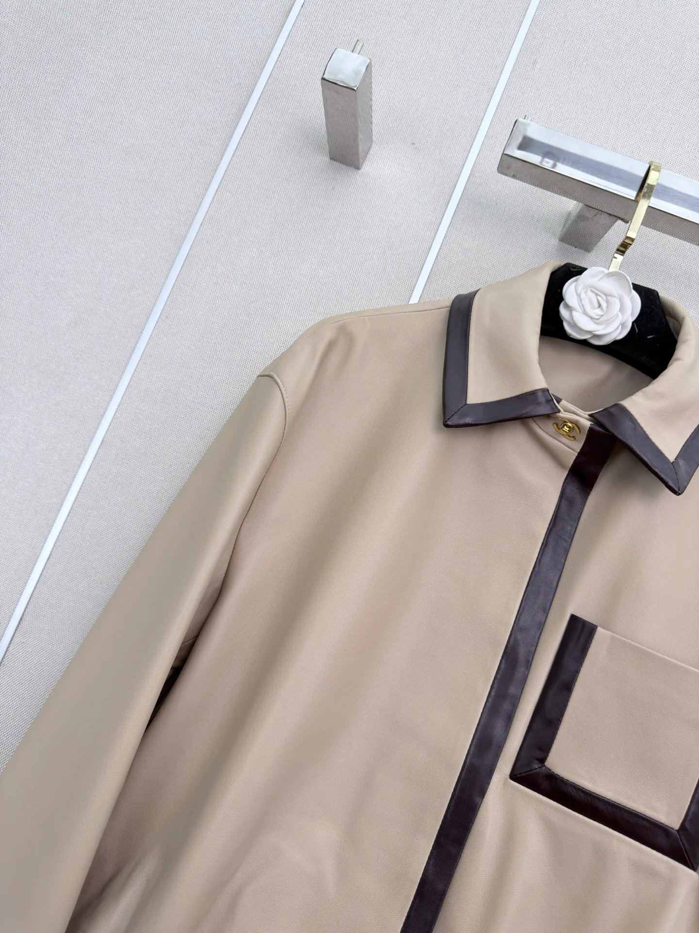 Women's Leather Jackets And Sheepskin Coats CHANEL 17288279