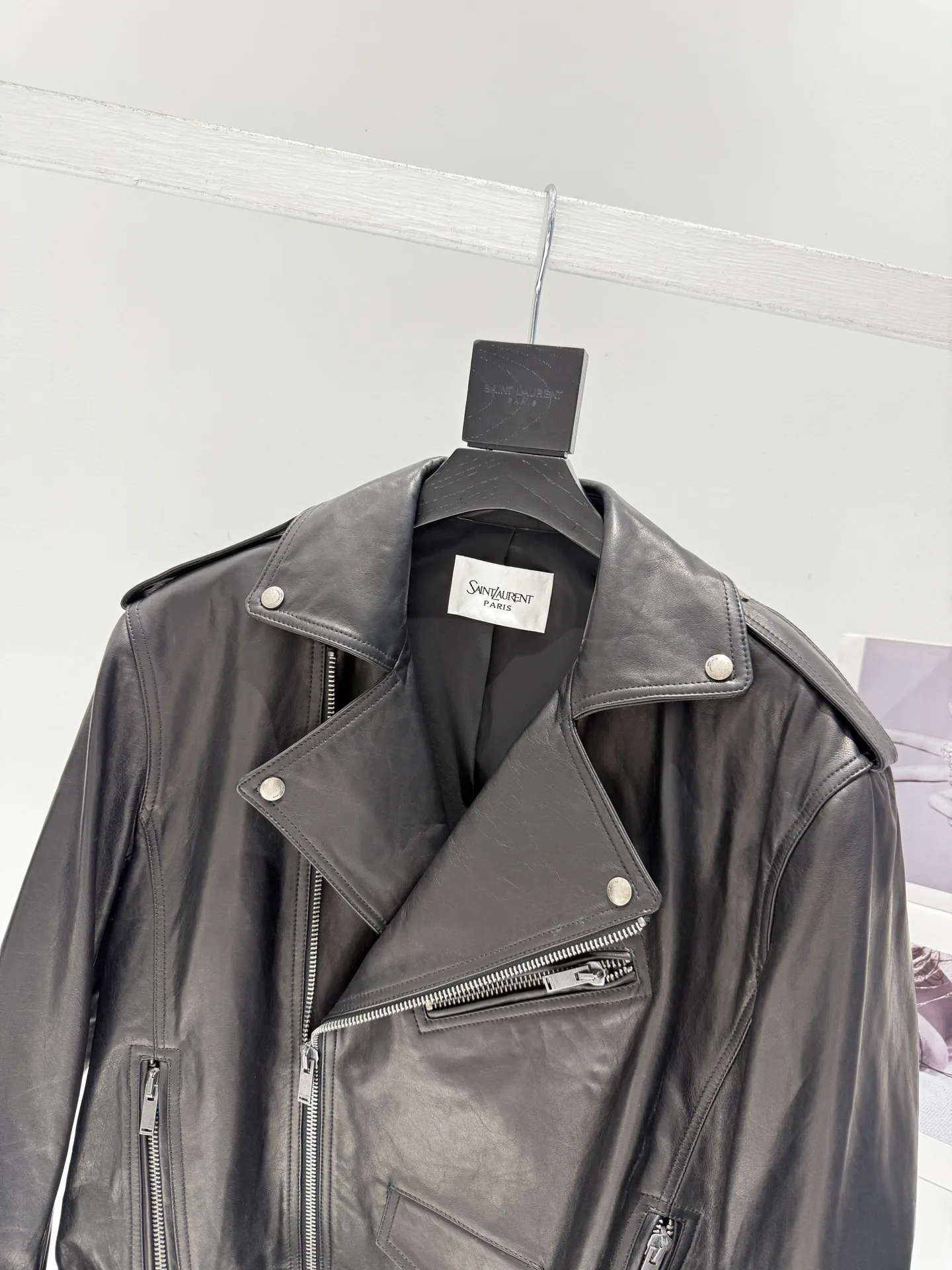 Women's Leather Jackets And Sheepskin Coats SAINT LAURENT 18151065