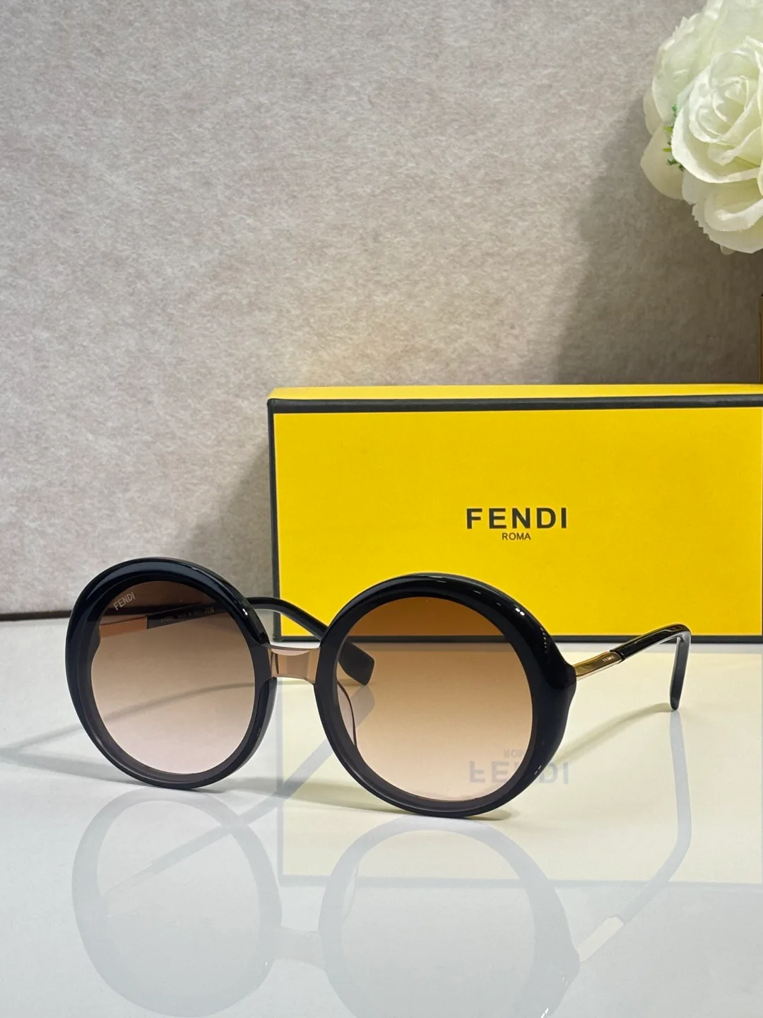 Glasses FENDI 18059743