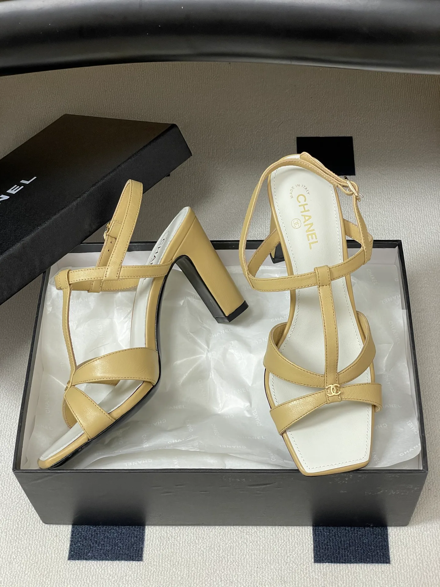 Women's Open-Toe Sandals CHANEL 17302901