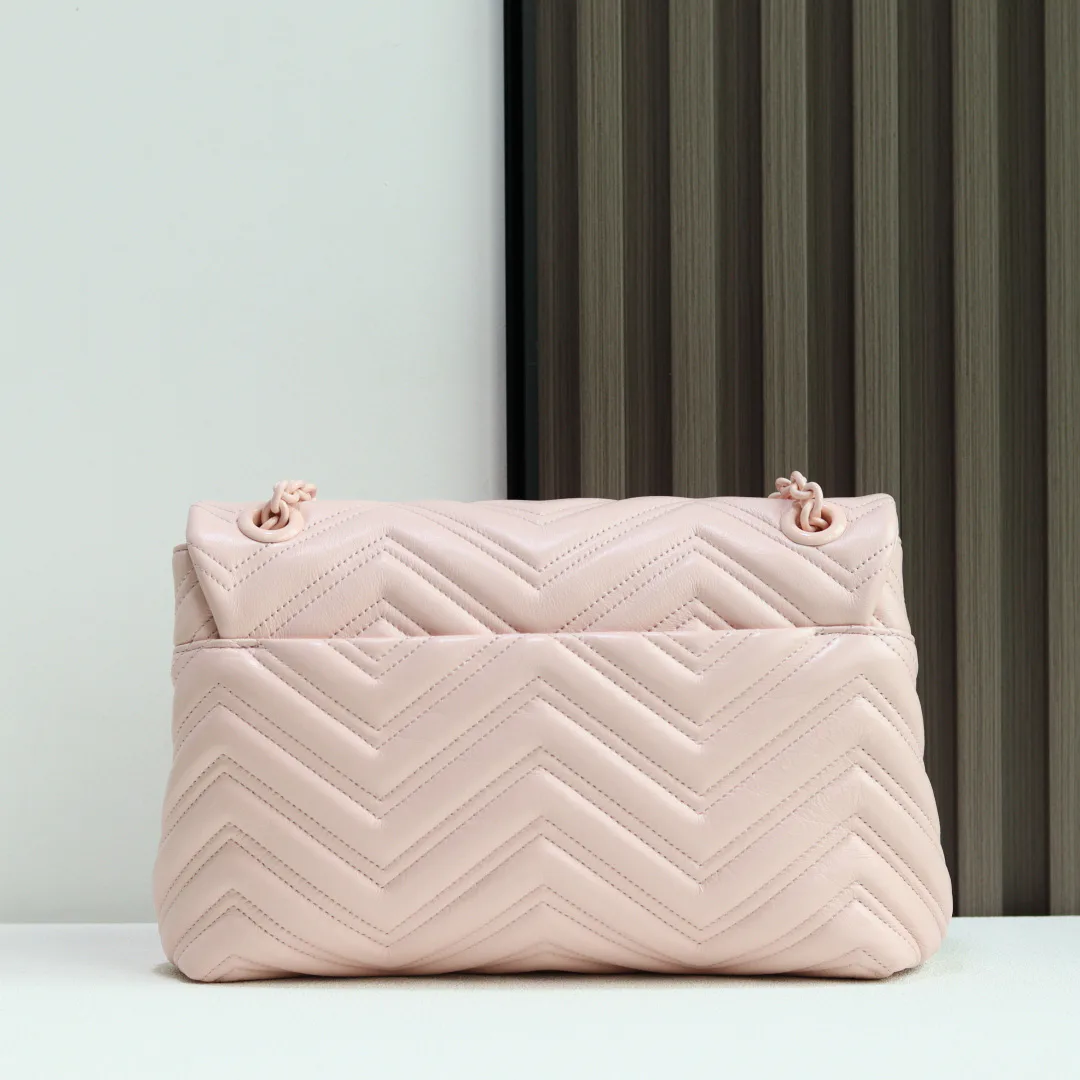 Women's Classic Handbags GUCCI 17947379