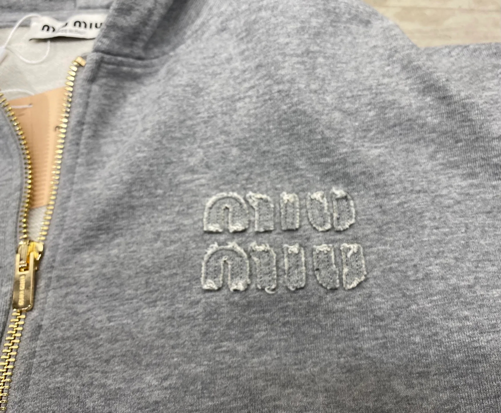 Men's Sweatshirts And Hoodies MIU MIU 18411458