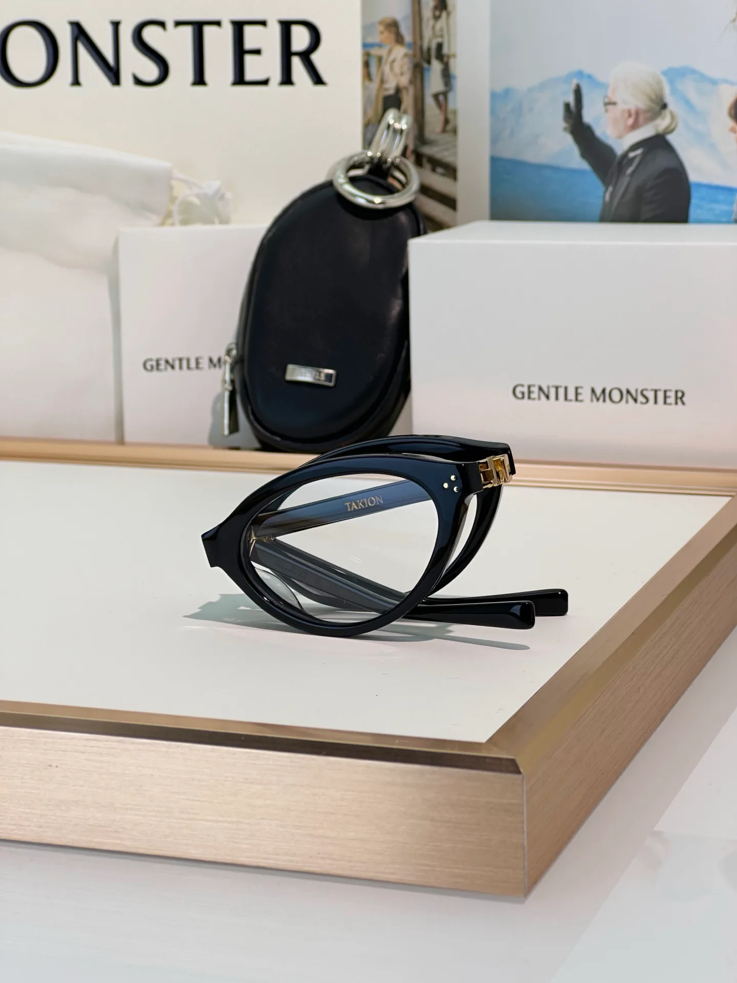 Glasses GENTLE MONSTER 17535227