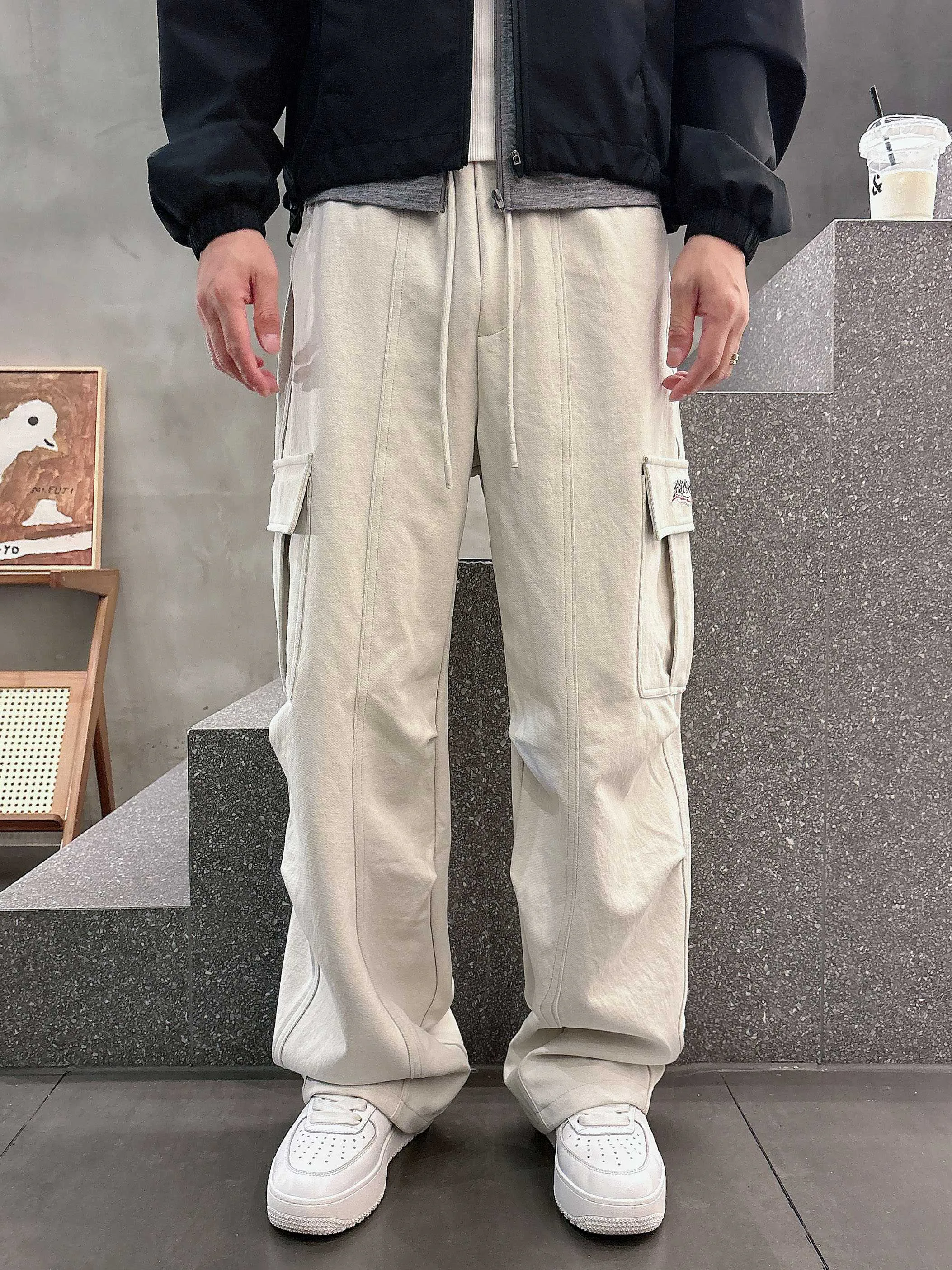 Men's Trousers BALENCIAGA 18368676