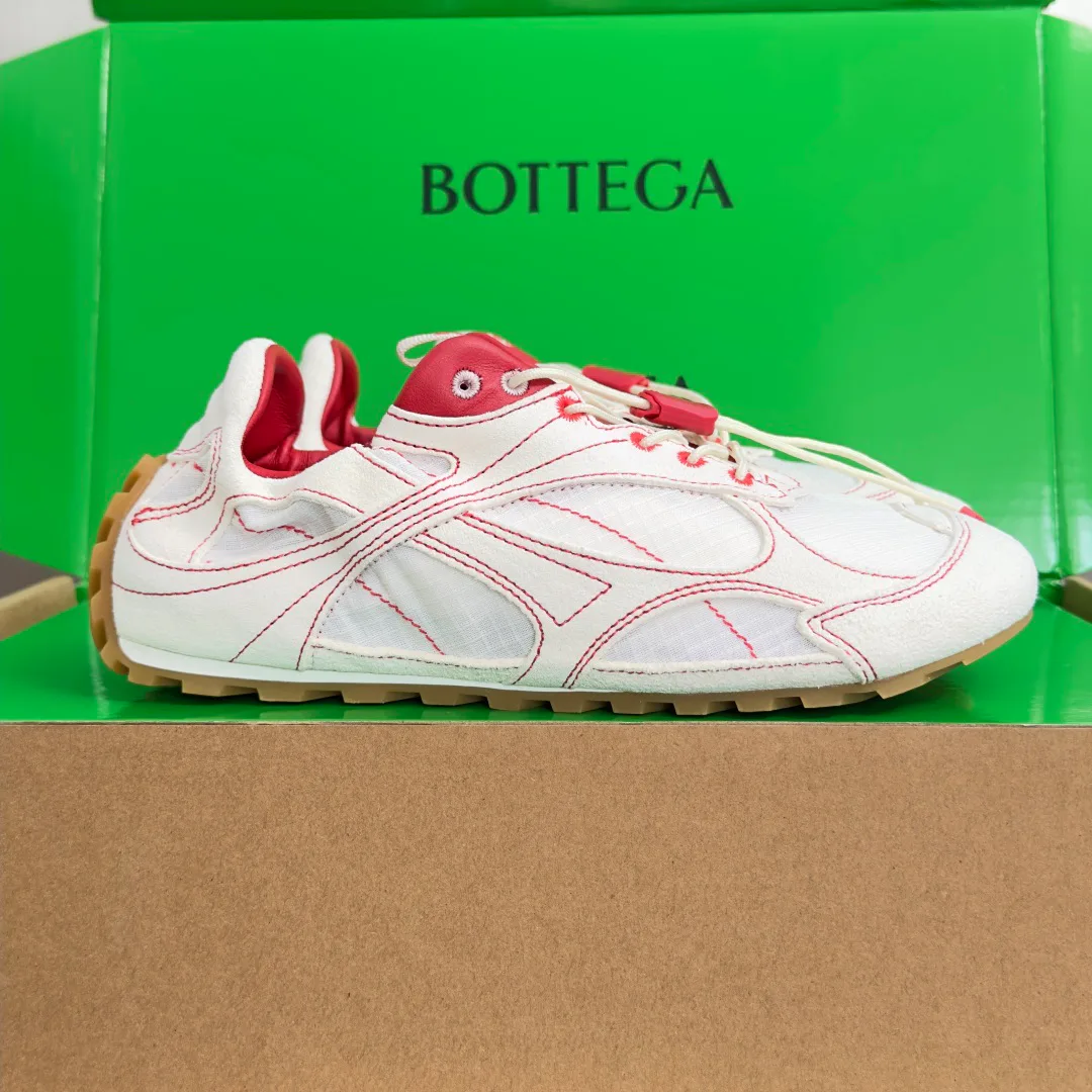 Women's Sneakers BOTTEGA VENETA 17771981