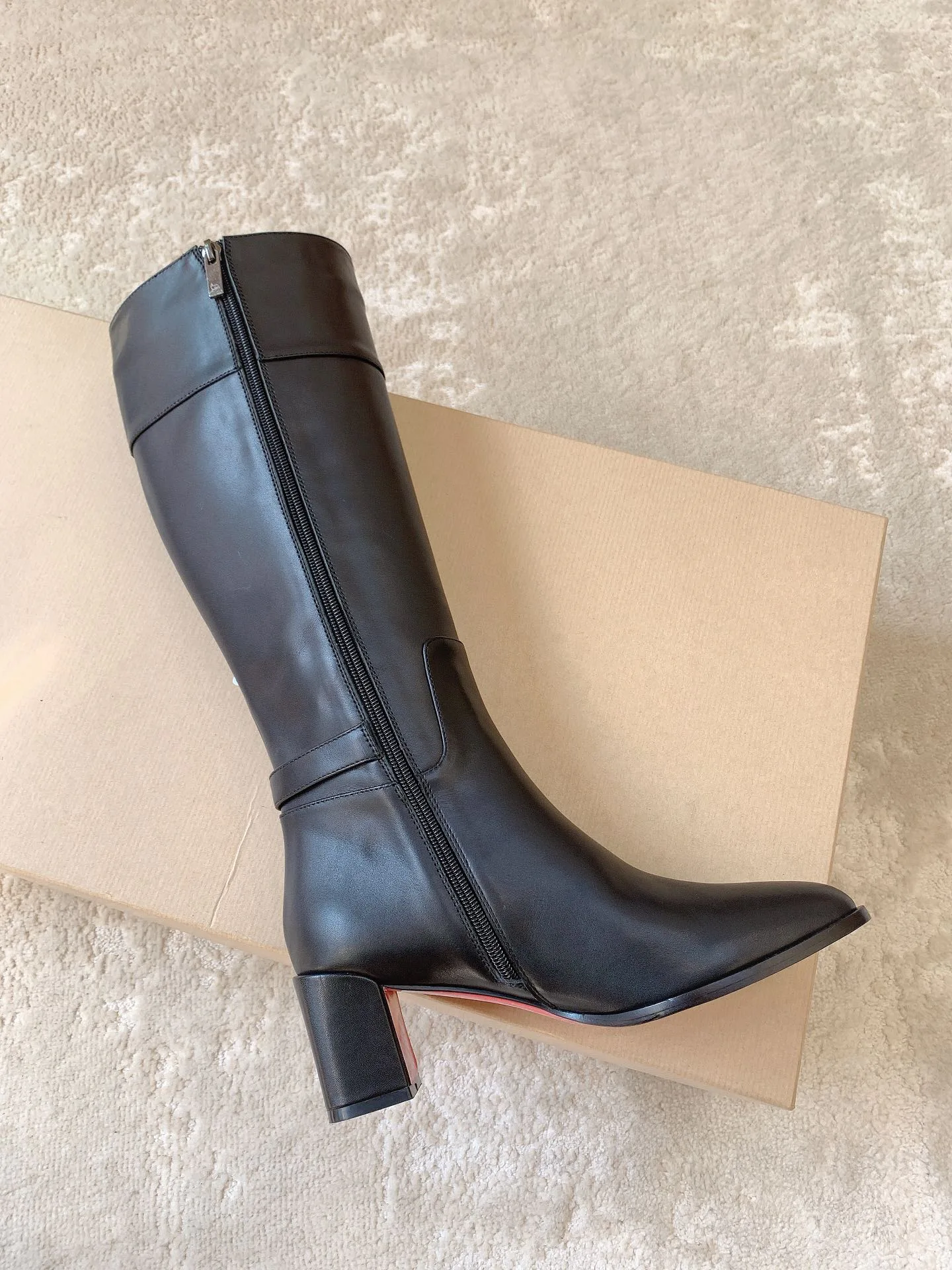 Women's Boots CHRISTIAN LOUBOUTIN 17962834