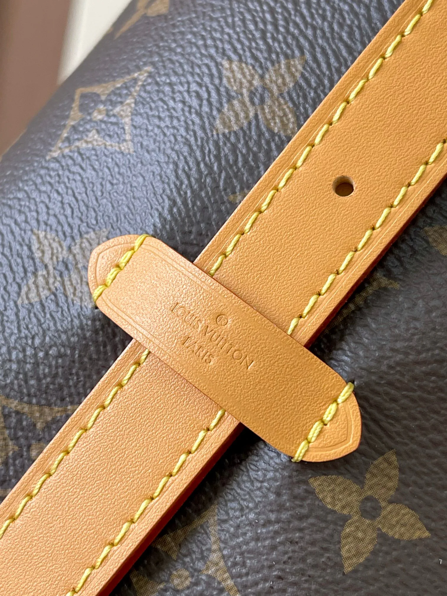 Women's Classic Handbags LOUIS VUITTON 18170477