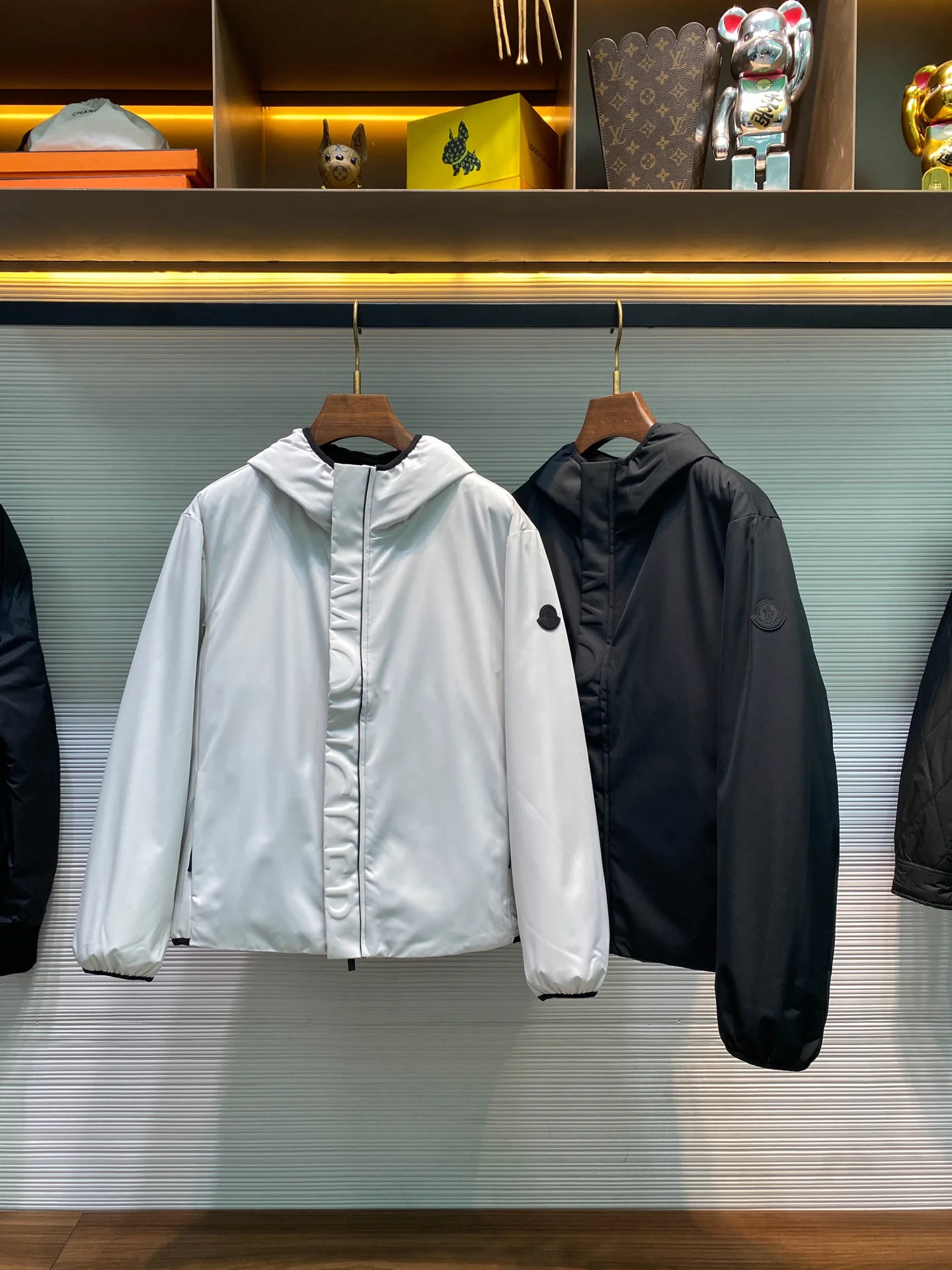 Куртки И Пуховики Мужские Moncler 18596768
