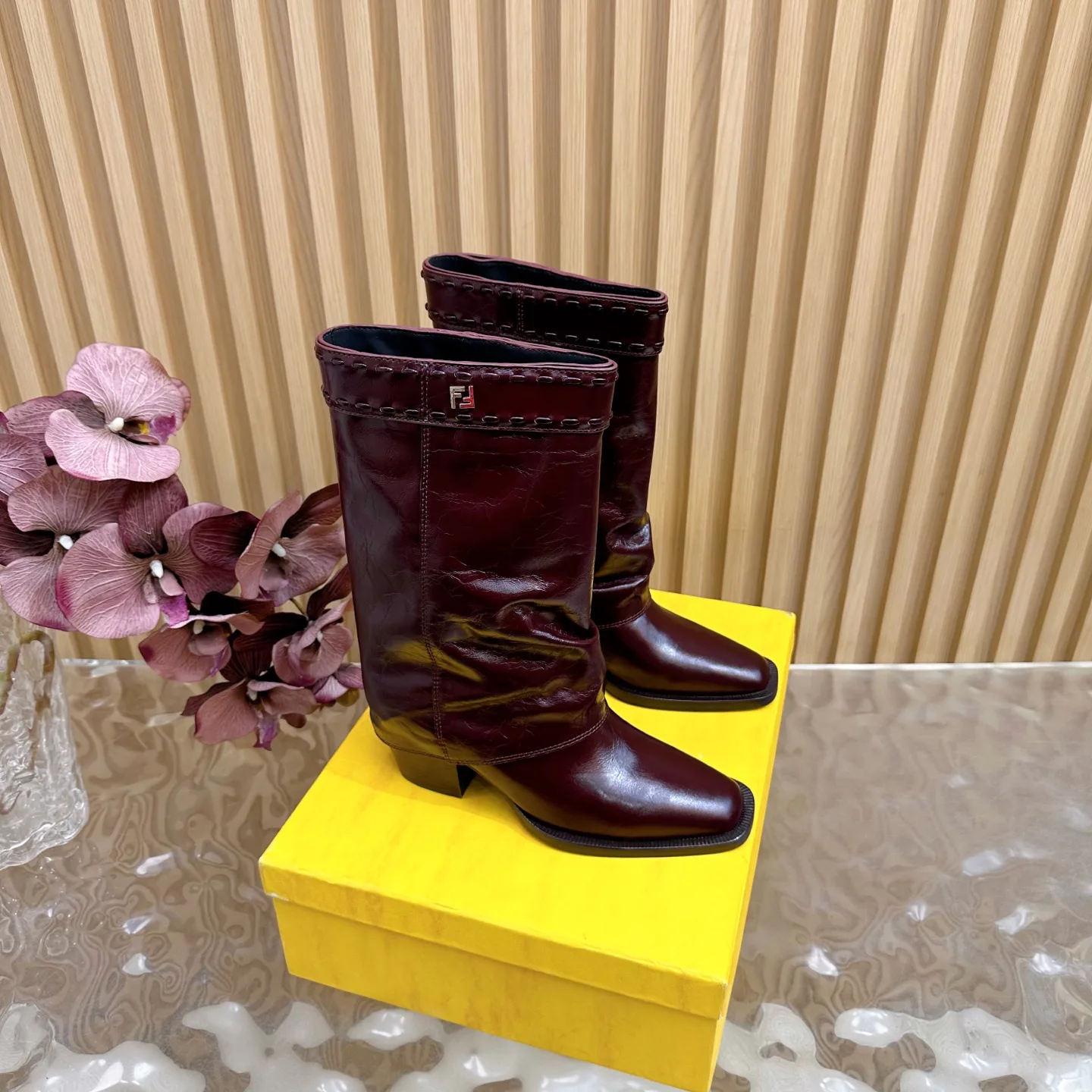 Women's Boots FENDI 18235442