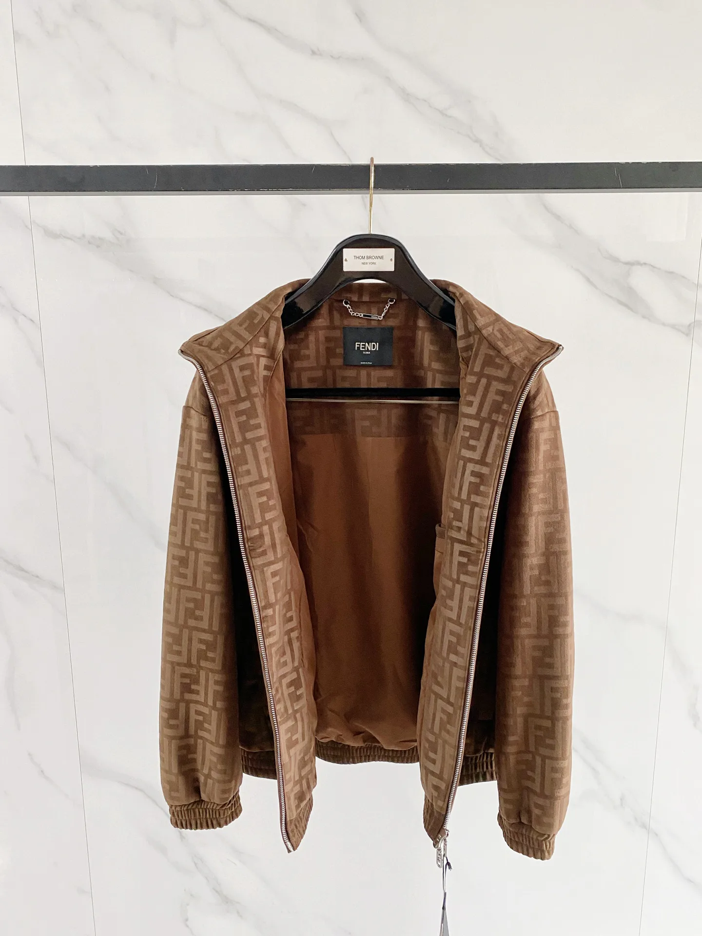 Куртки И Пуховики Мужские Fendi 18609311