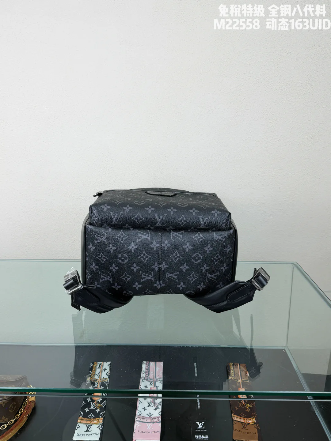 Women's Backpacks LOUIS VUITTON 17999804