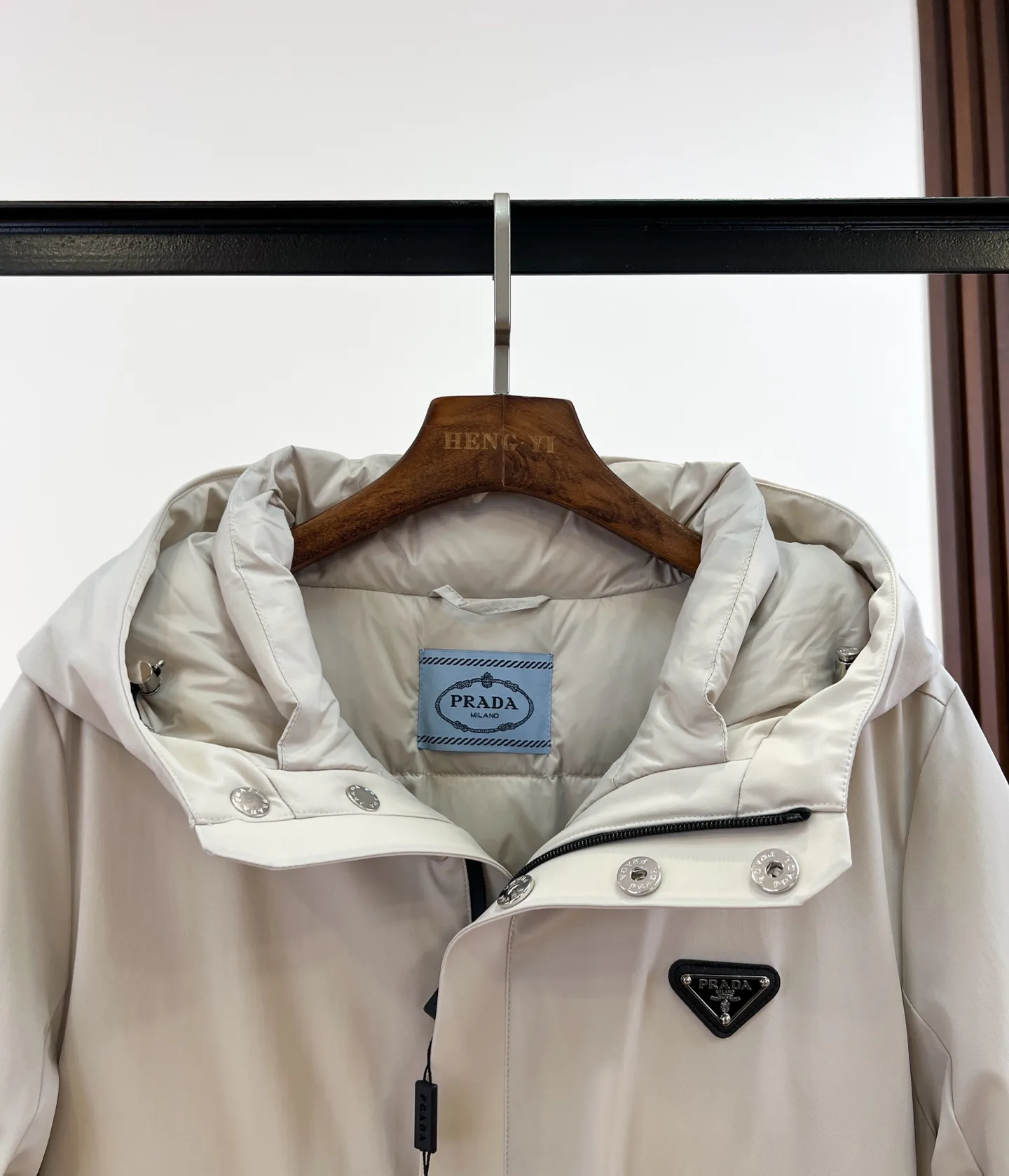 Women's Jackets And Down Jackets PRADA 18279490