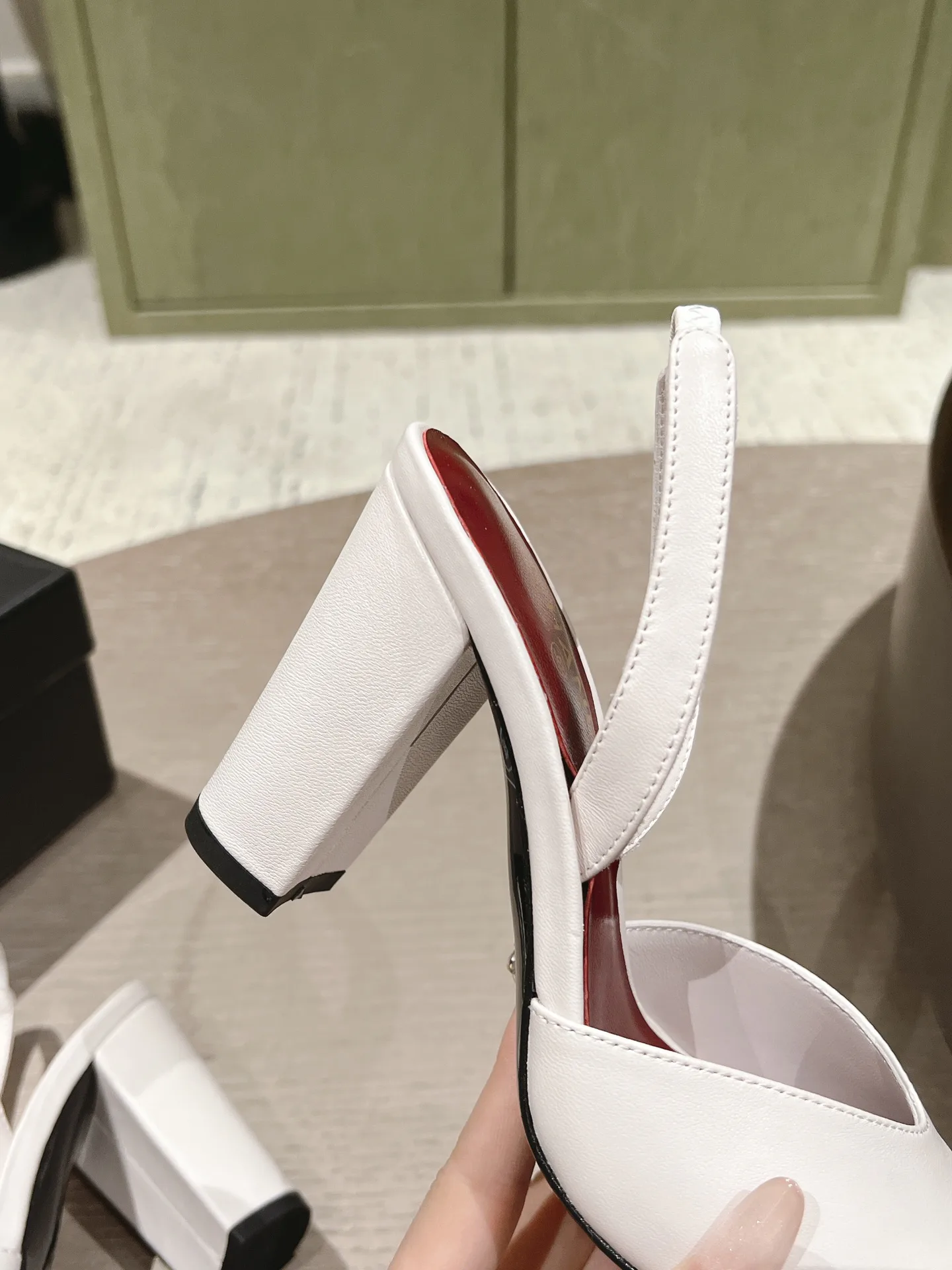 Women's Open-Toe Sandals CHANEL 18508985