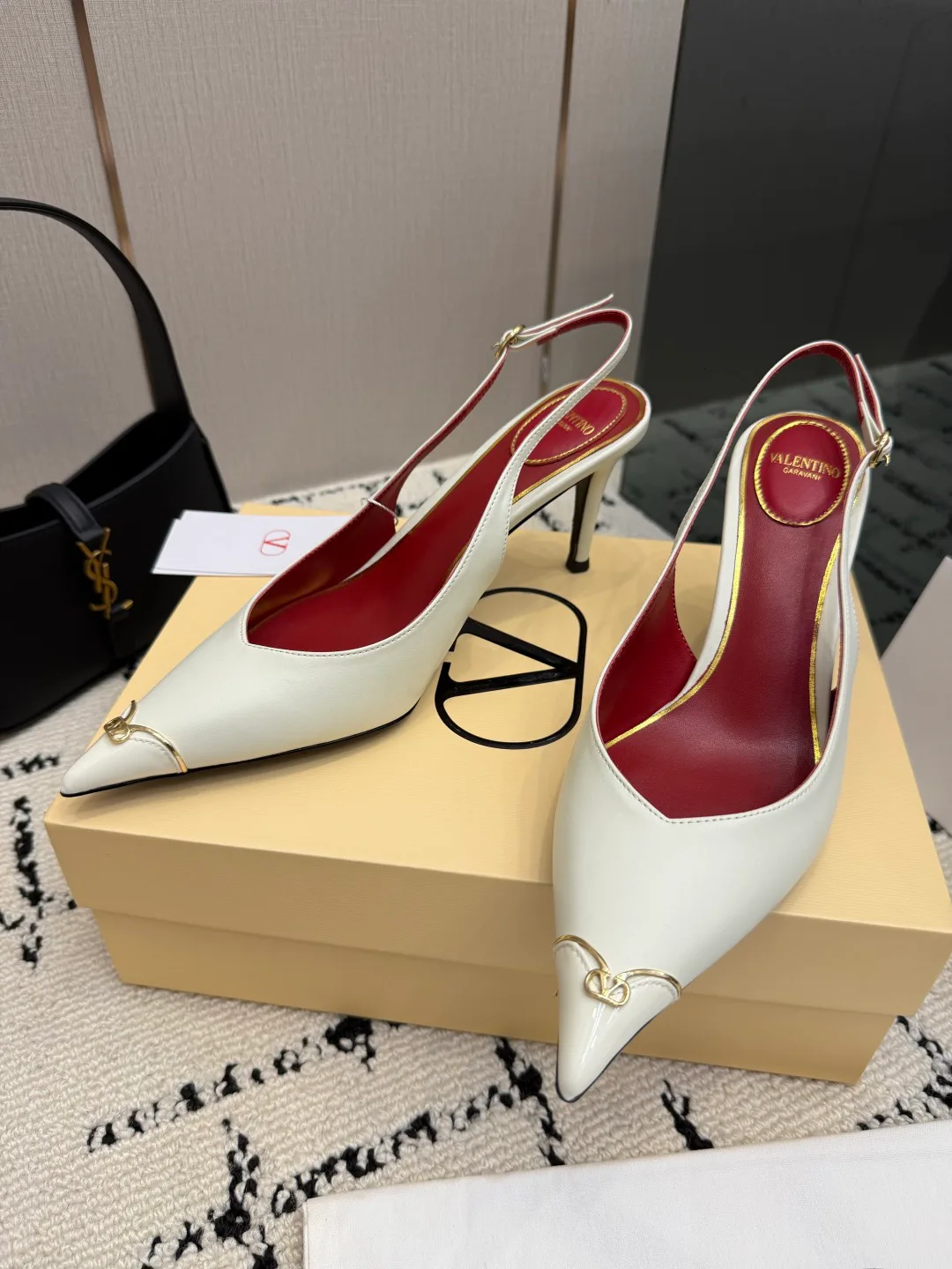 Women's Heels VALENTINO 18025153