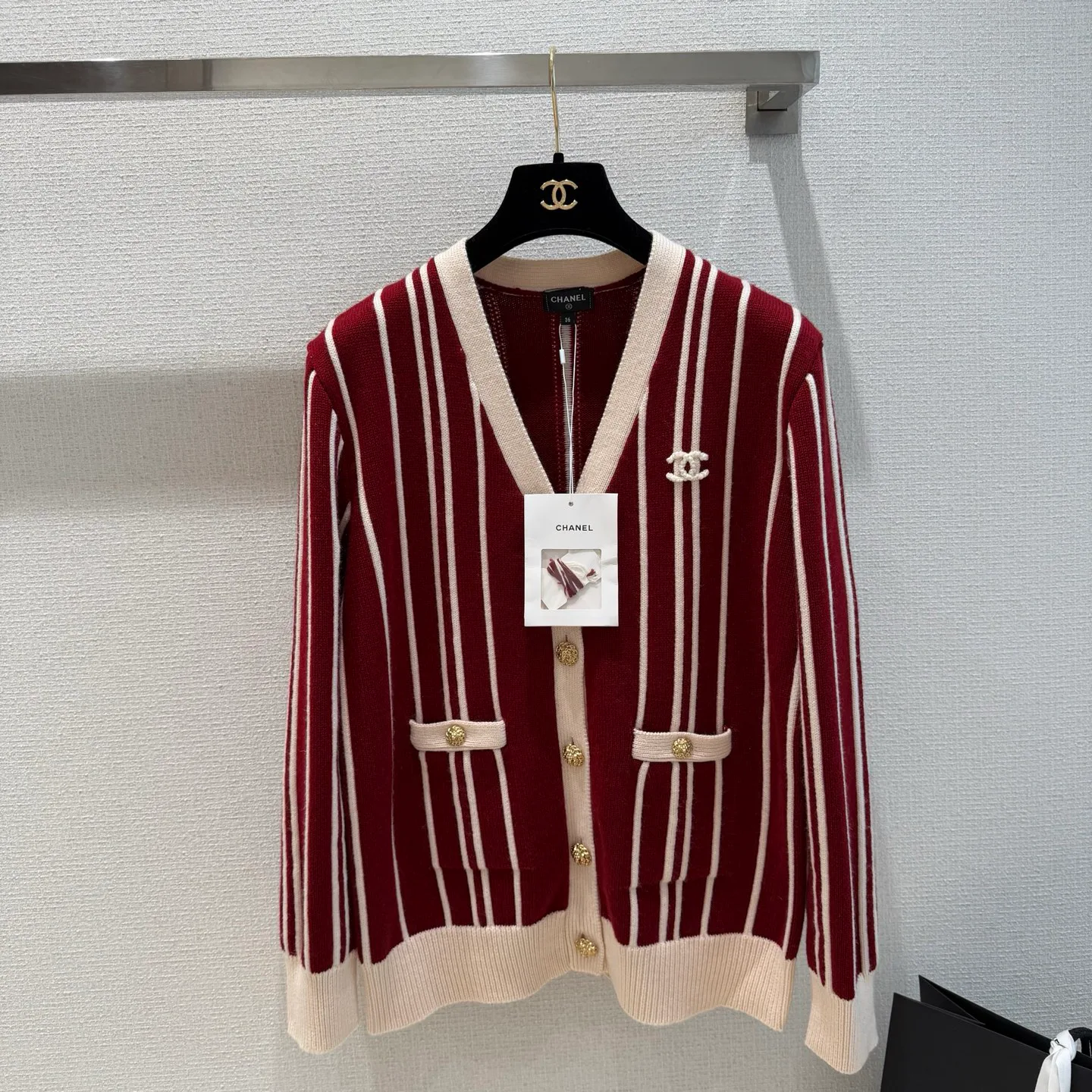 Women's Jumpers And Sweaters CHANEL 18138672