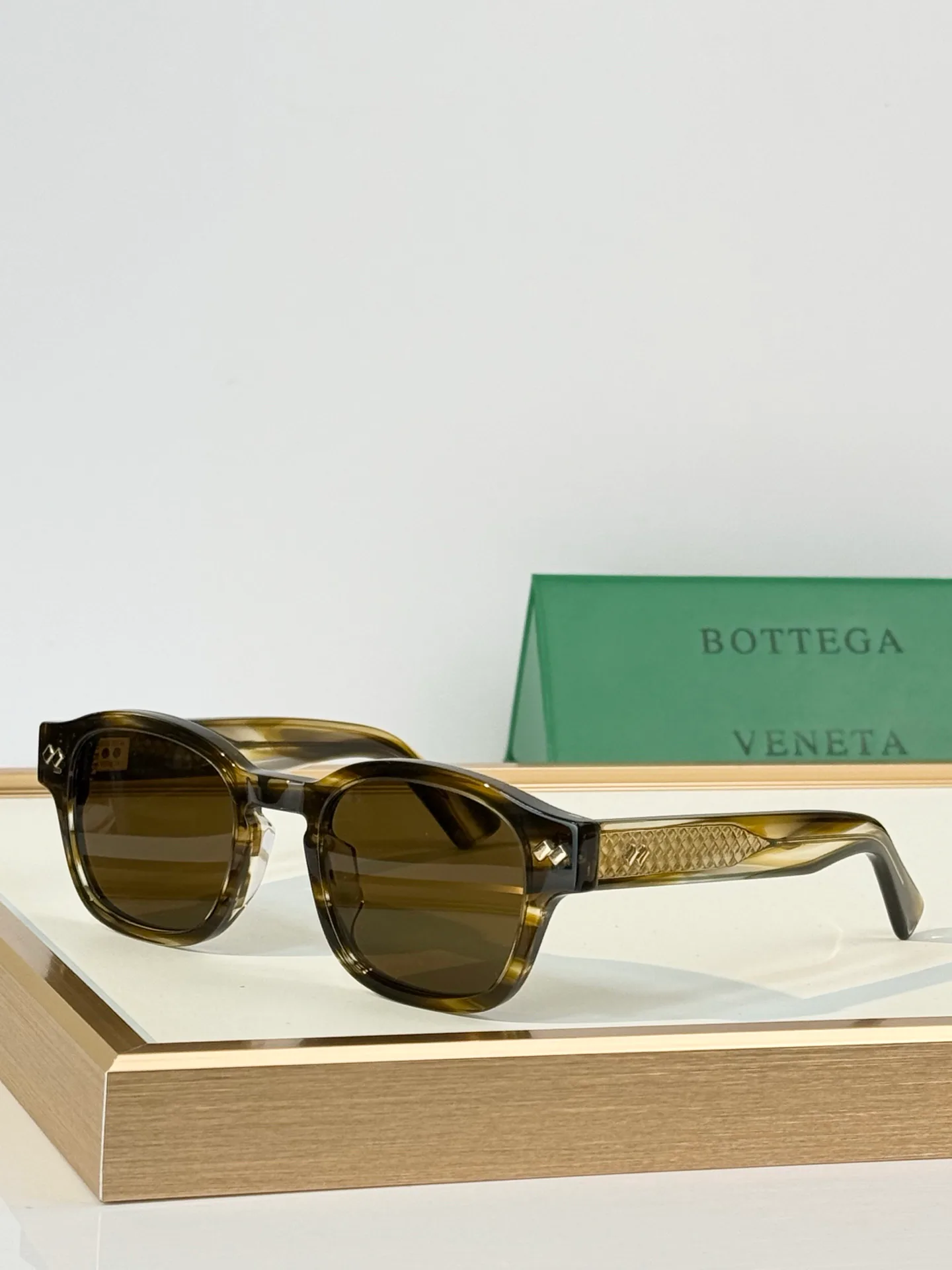 Glasses BOTTEGA VENETA 18117830